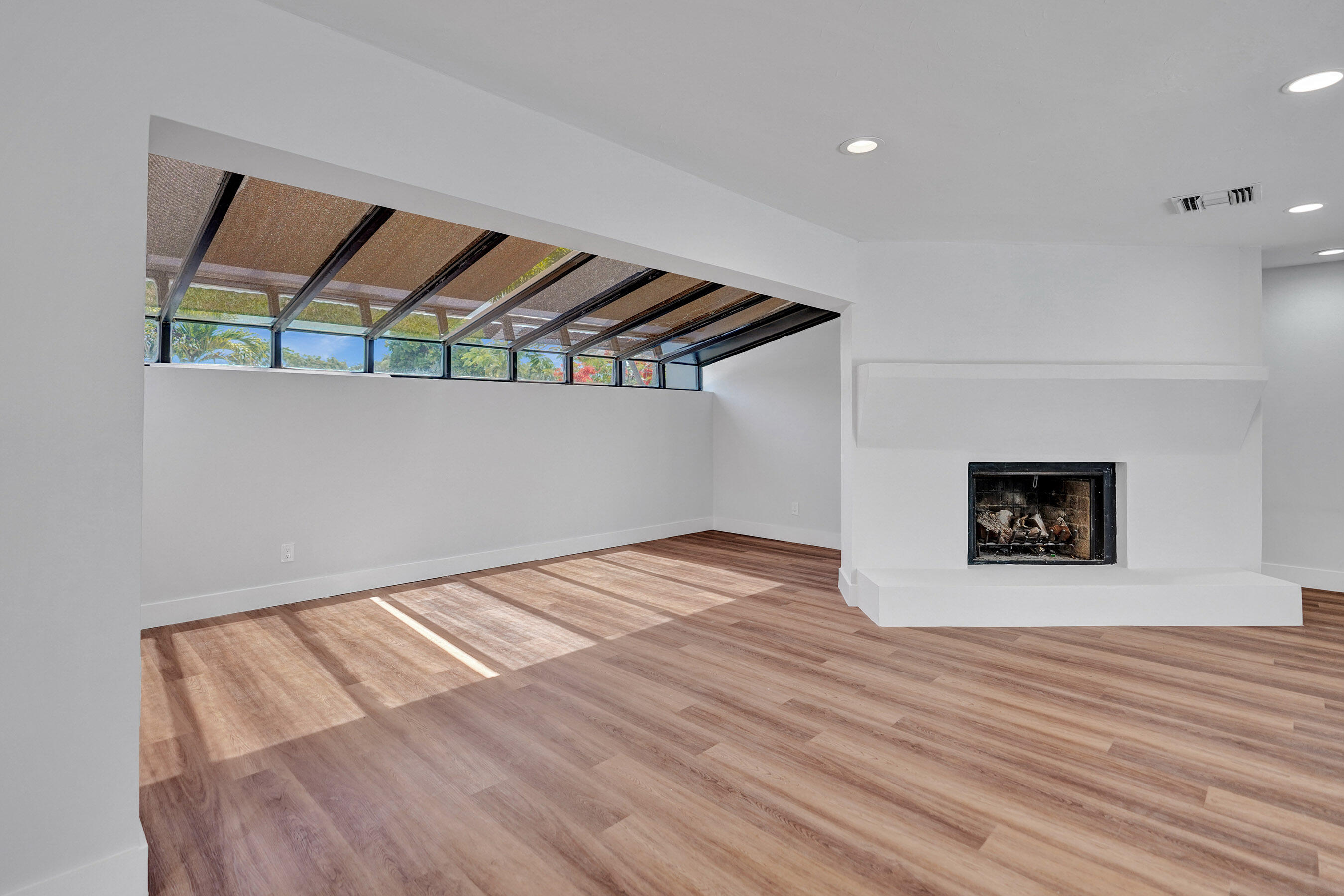 450 NW 15th Street