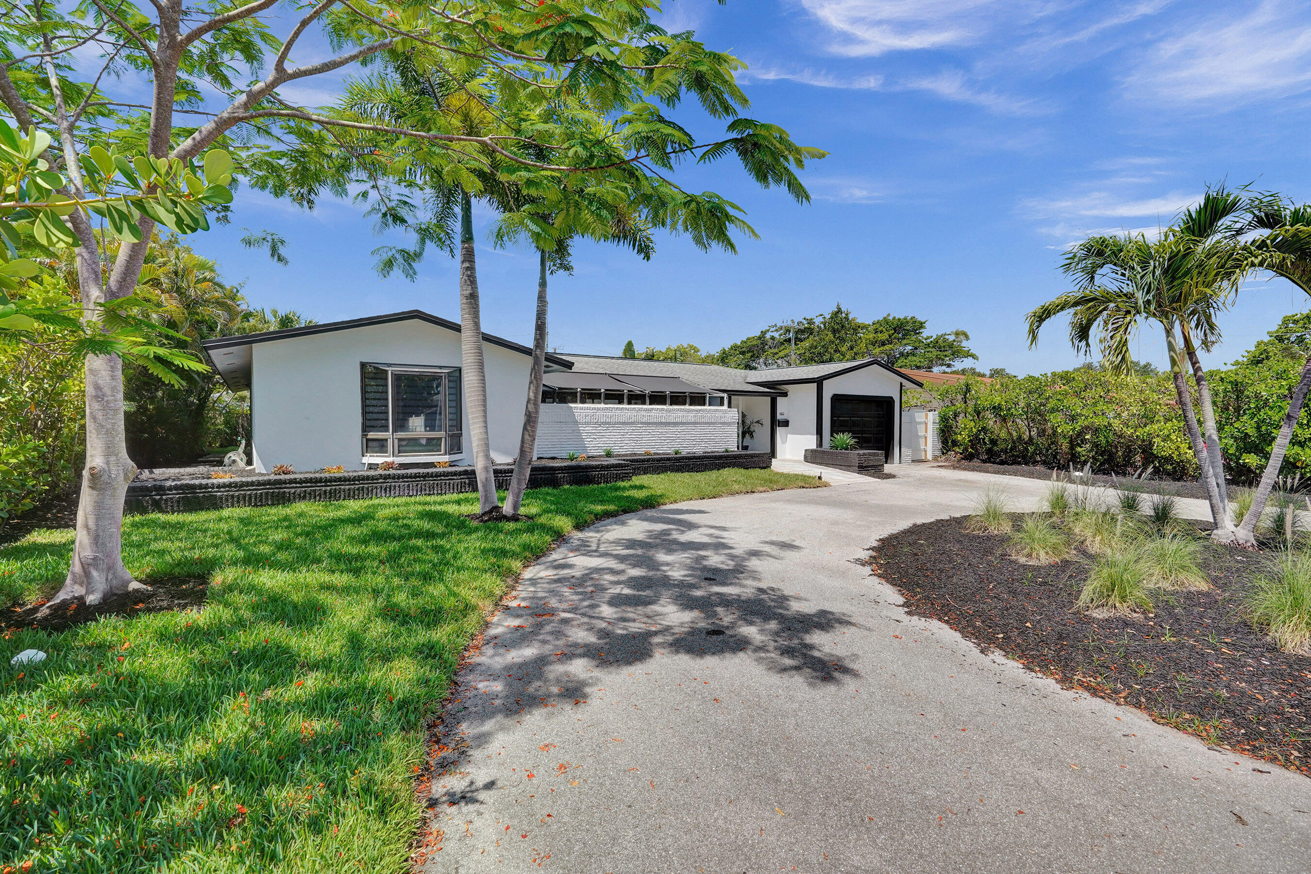 450 NW 15th Street