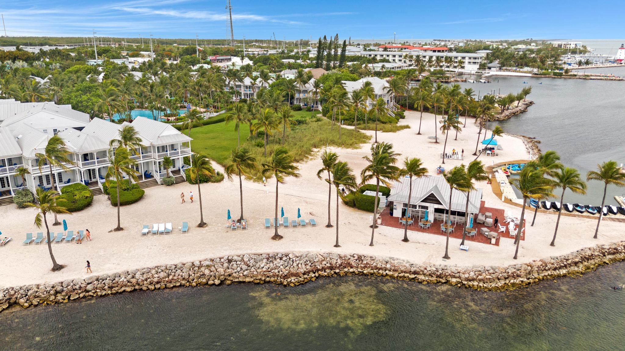 2600 Overseas Highway 37