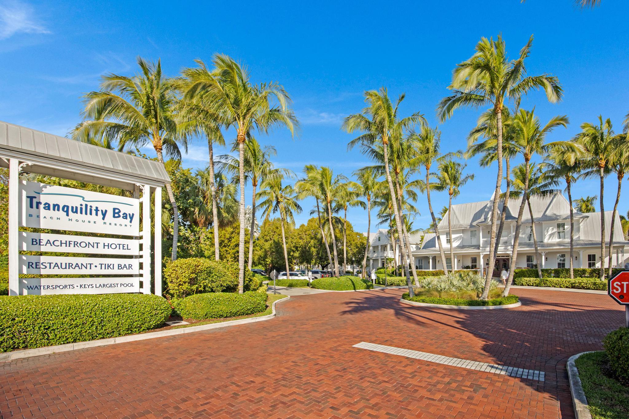 2600 Overseas Highway 37