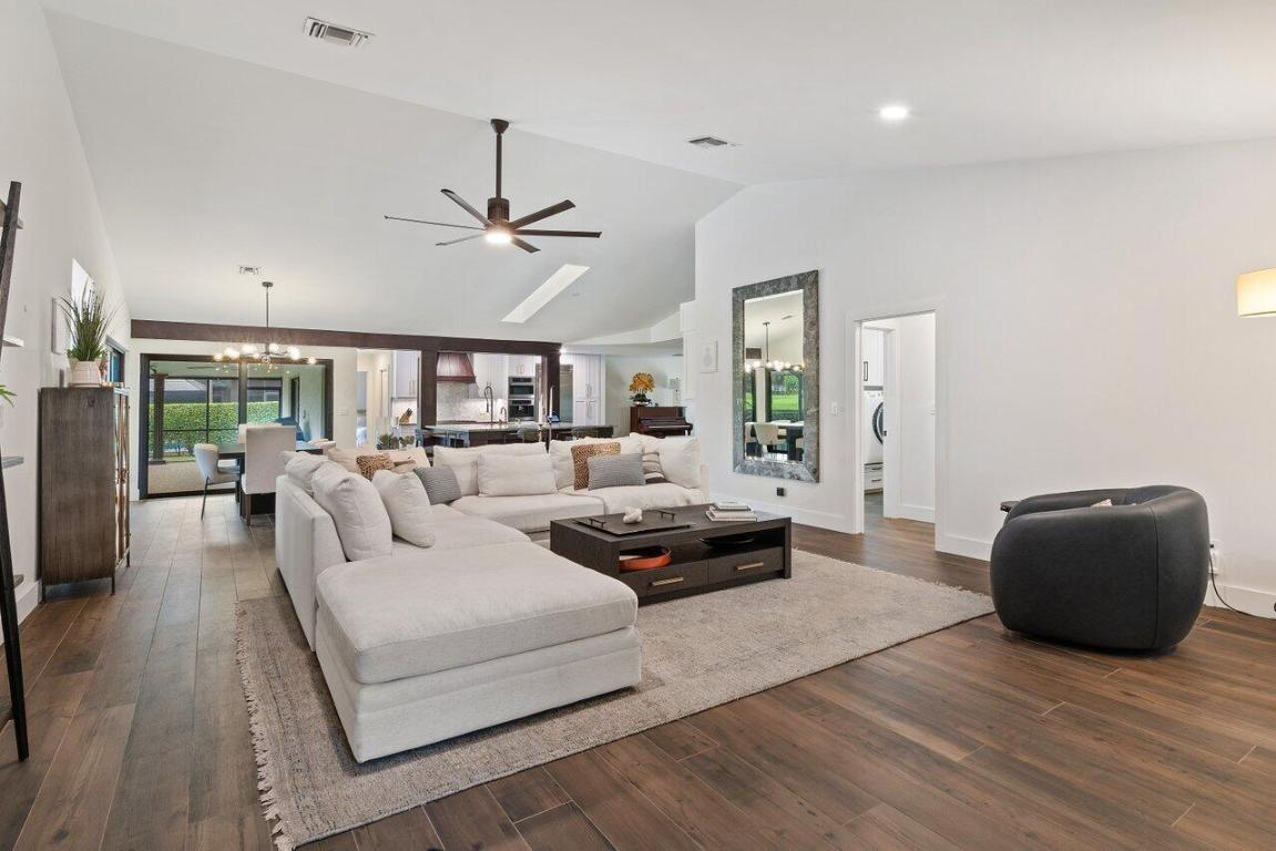 264 Deer Creek Woodlake Circle, Deerfield Beach