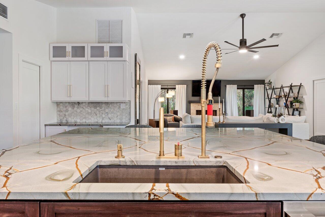 264 Deer Creek Woodlake Circle, Deerfield Beach