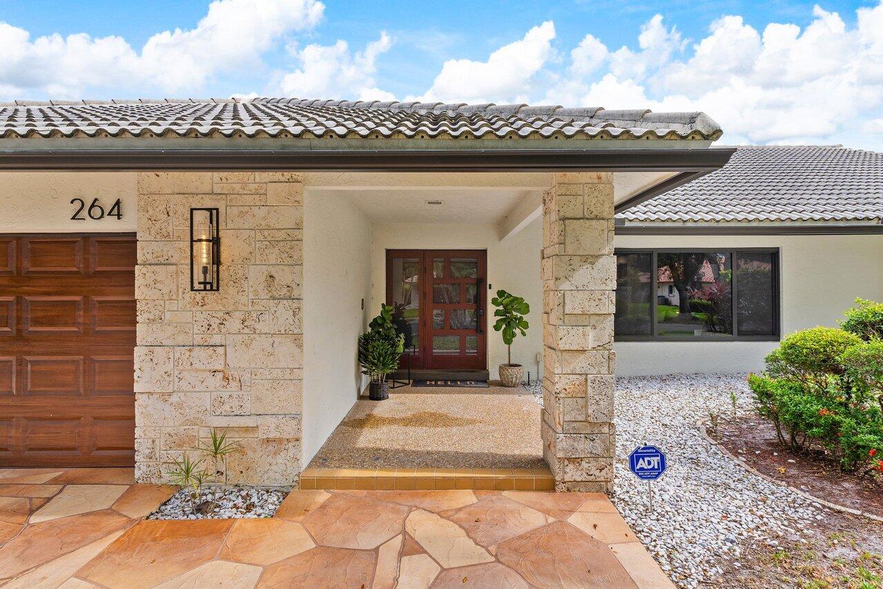 264 Deer Creek Woodlake Circle, Deerfield Beach