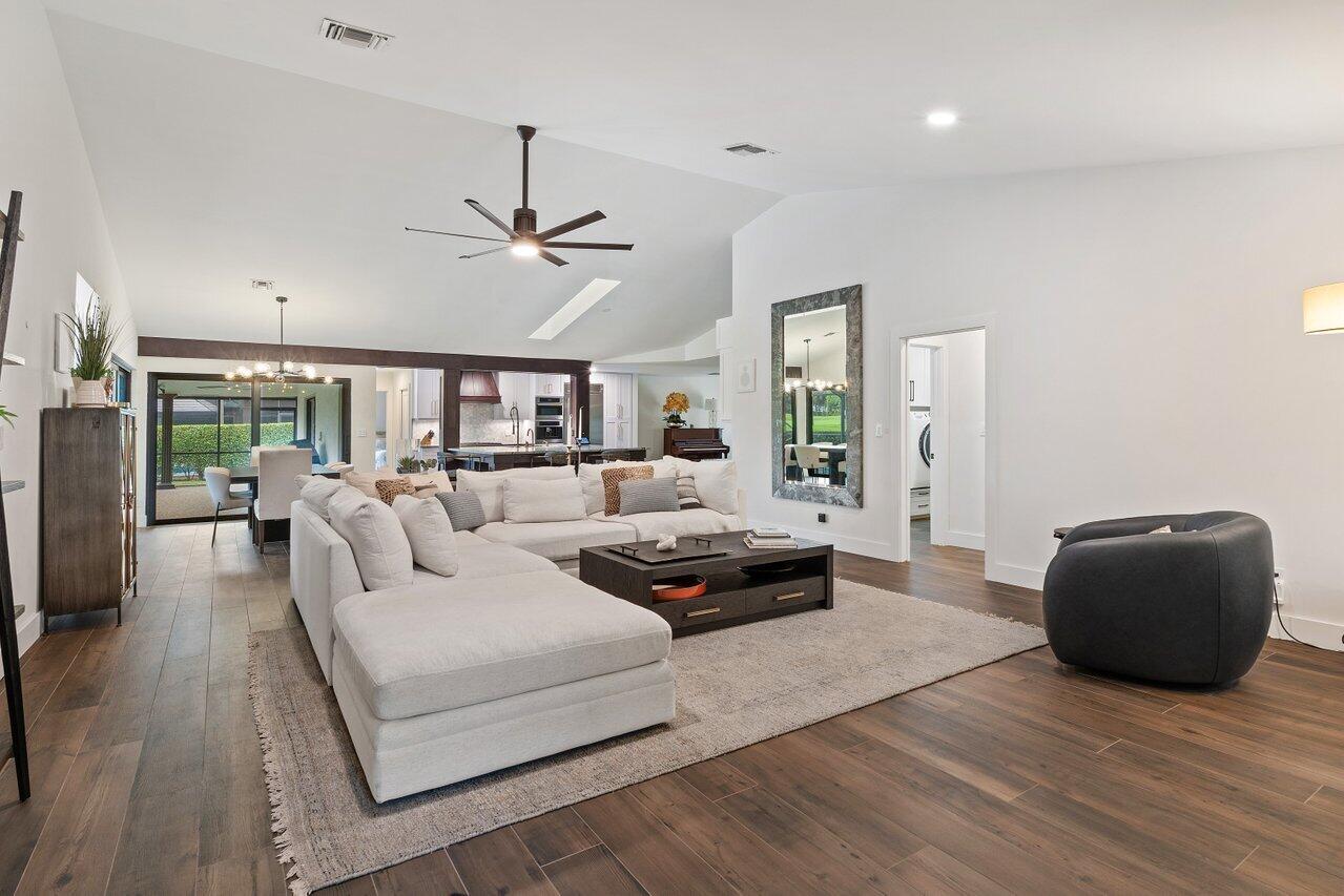 264 Deer Creek Woodlake Circle, Deerfield Beach