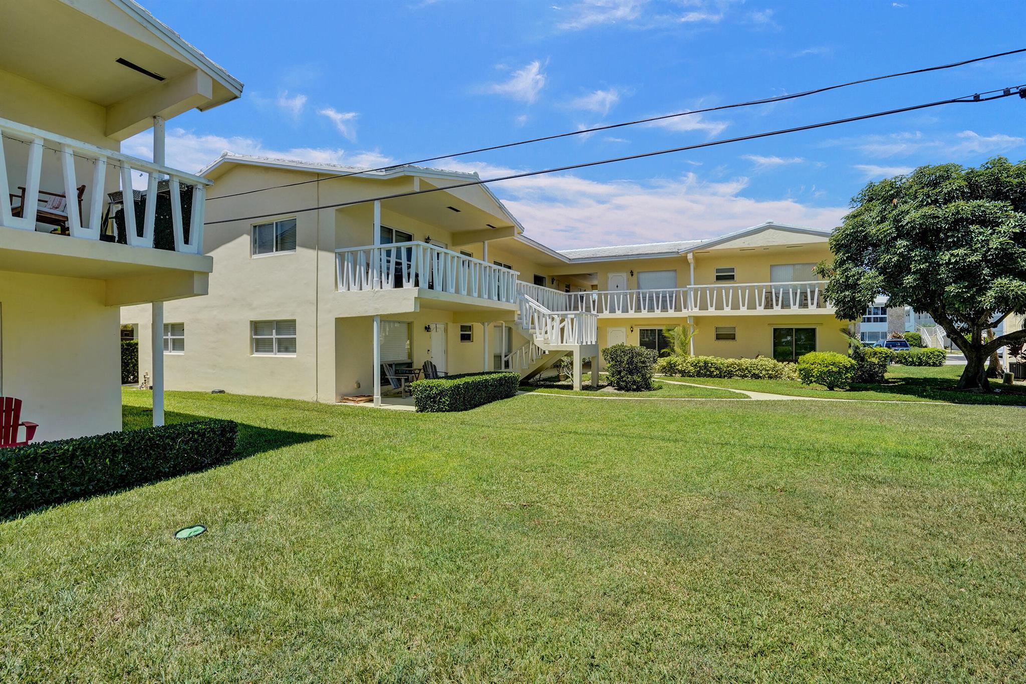 2755 NE 28th Avenue F2