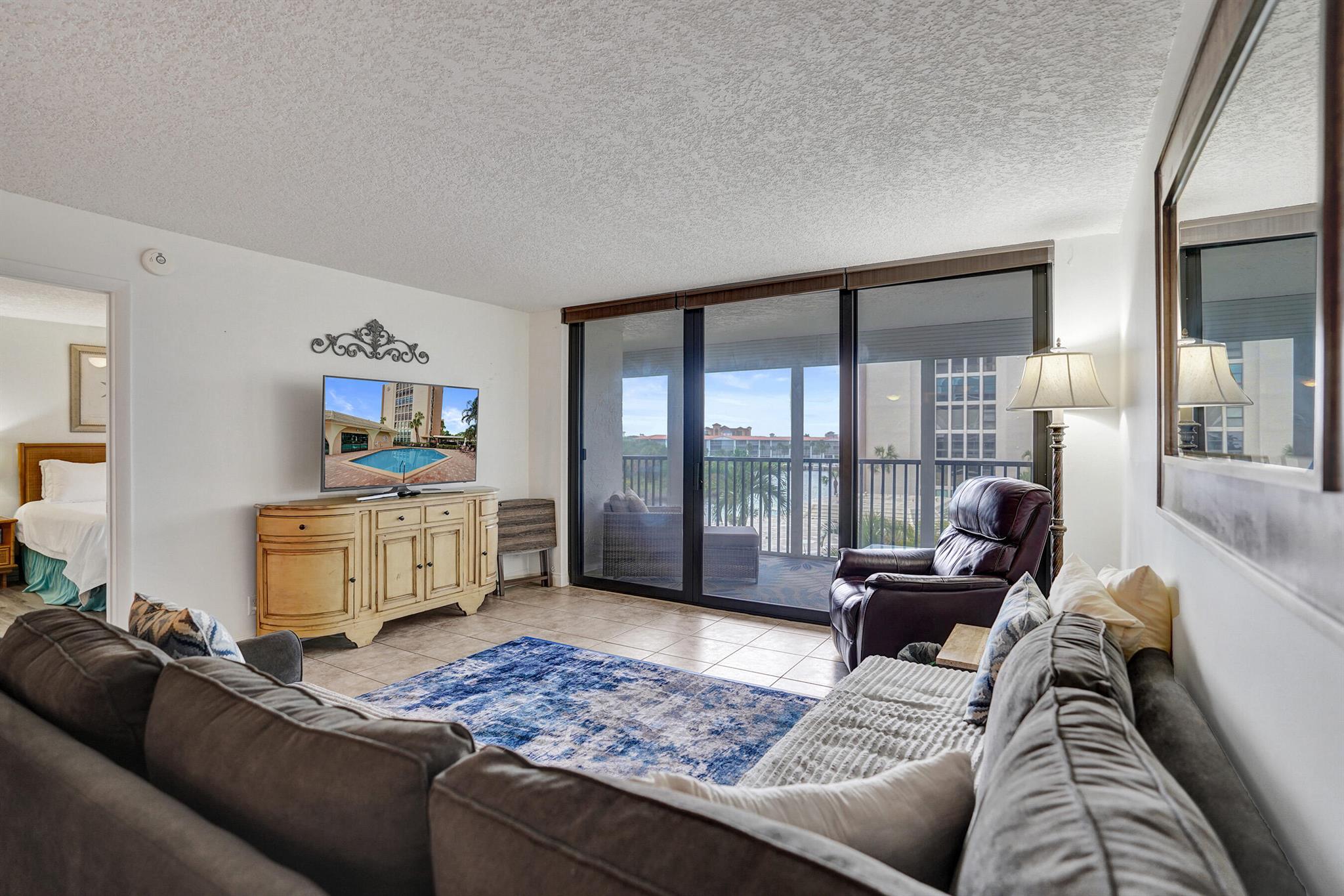 1627 Riverview Road 410