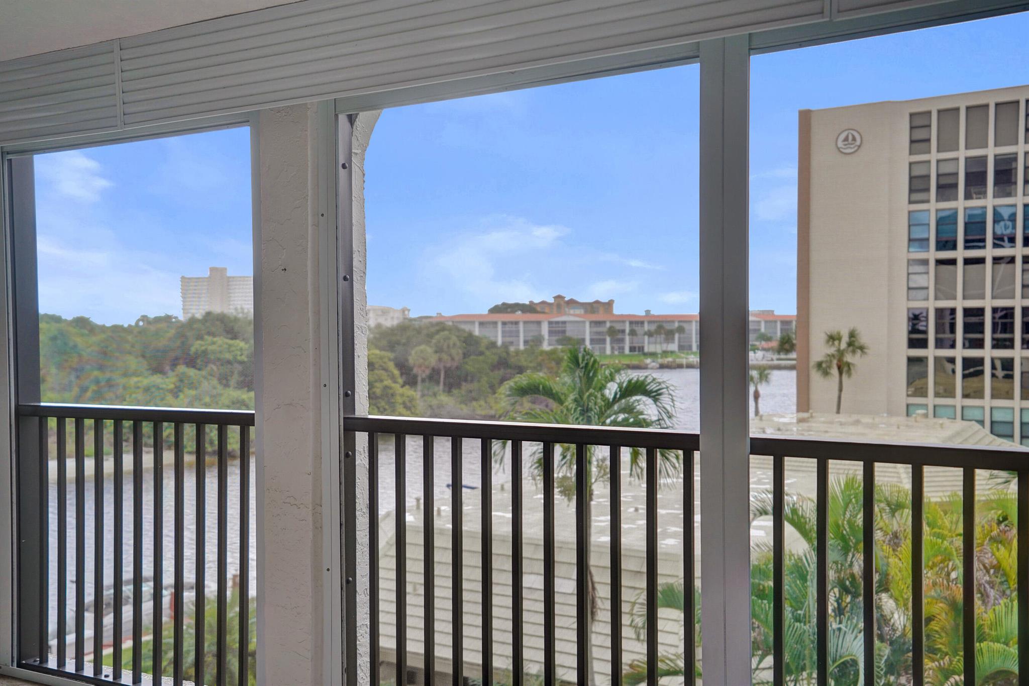 1627 Riverview Road 410