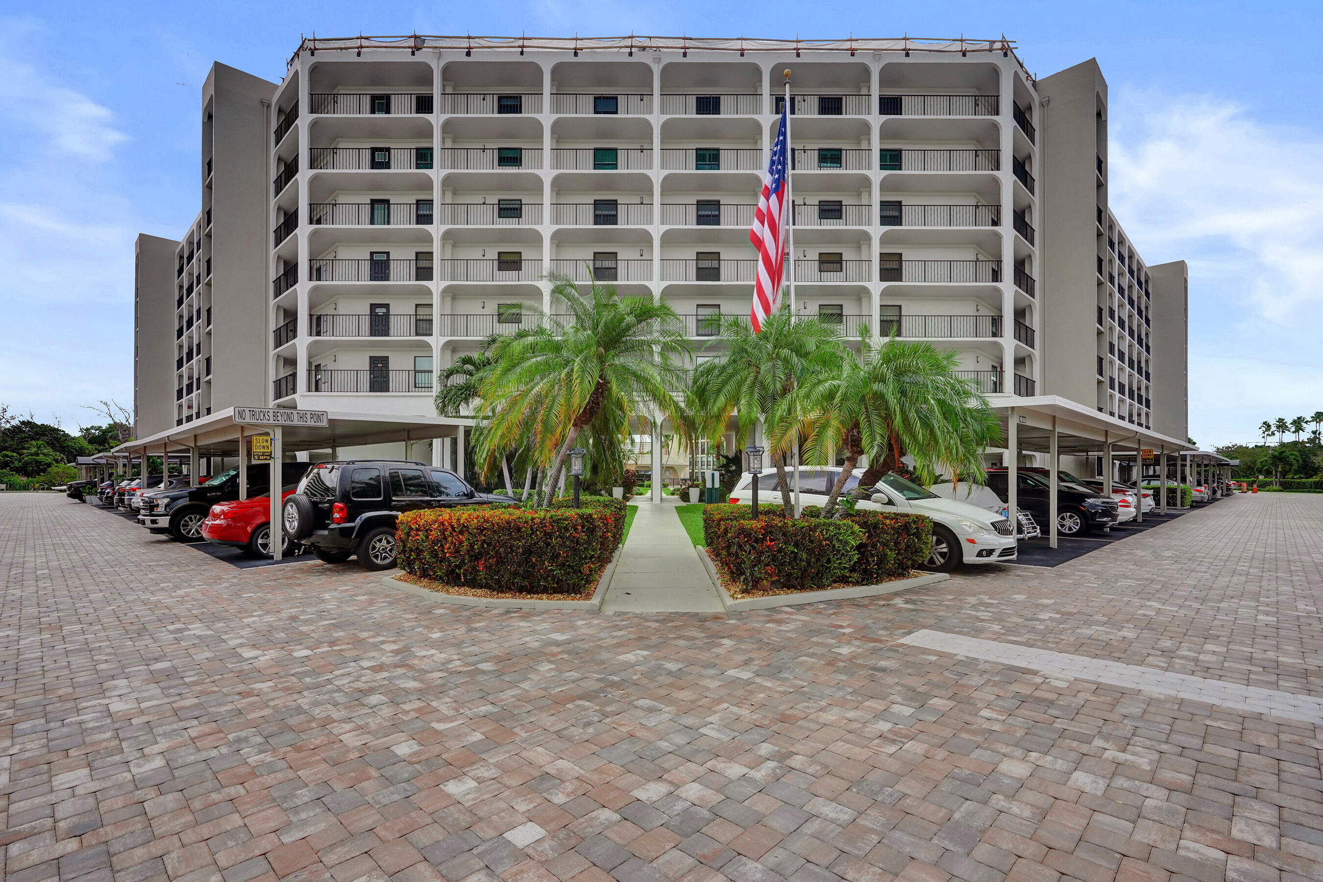 1627 Riverview Road 410