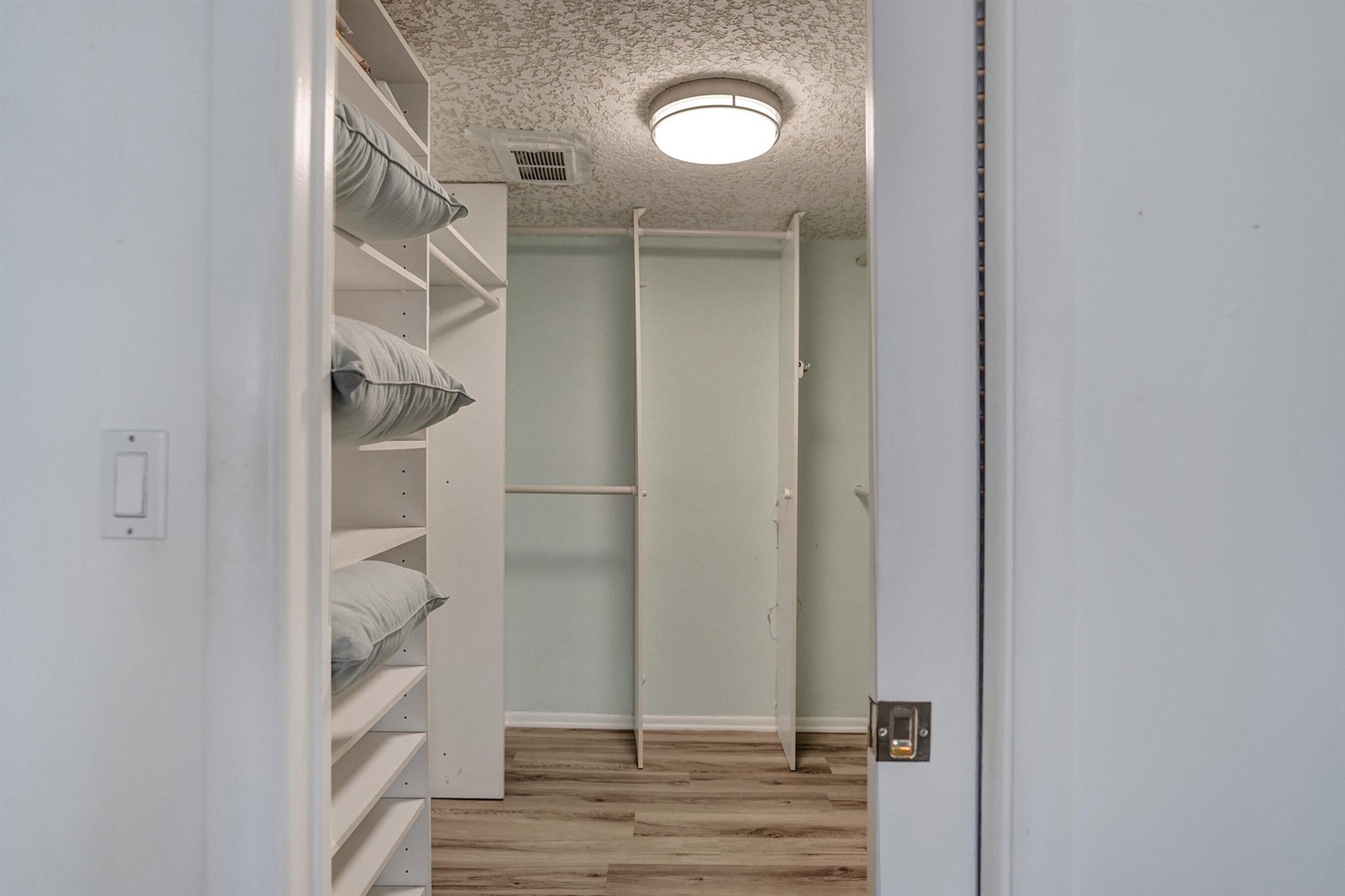 1627 Riverview Road 410