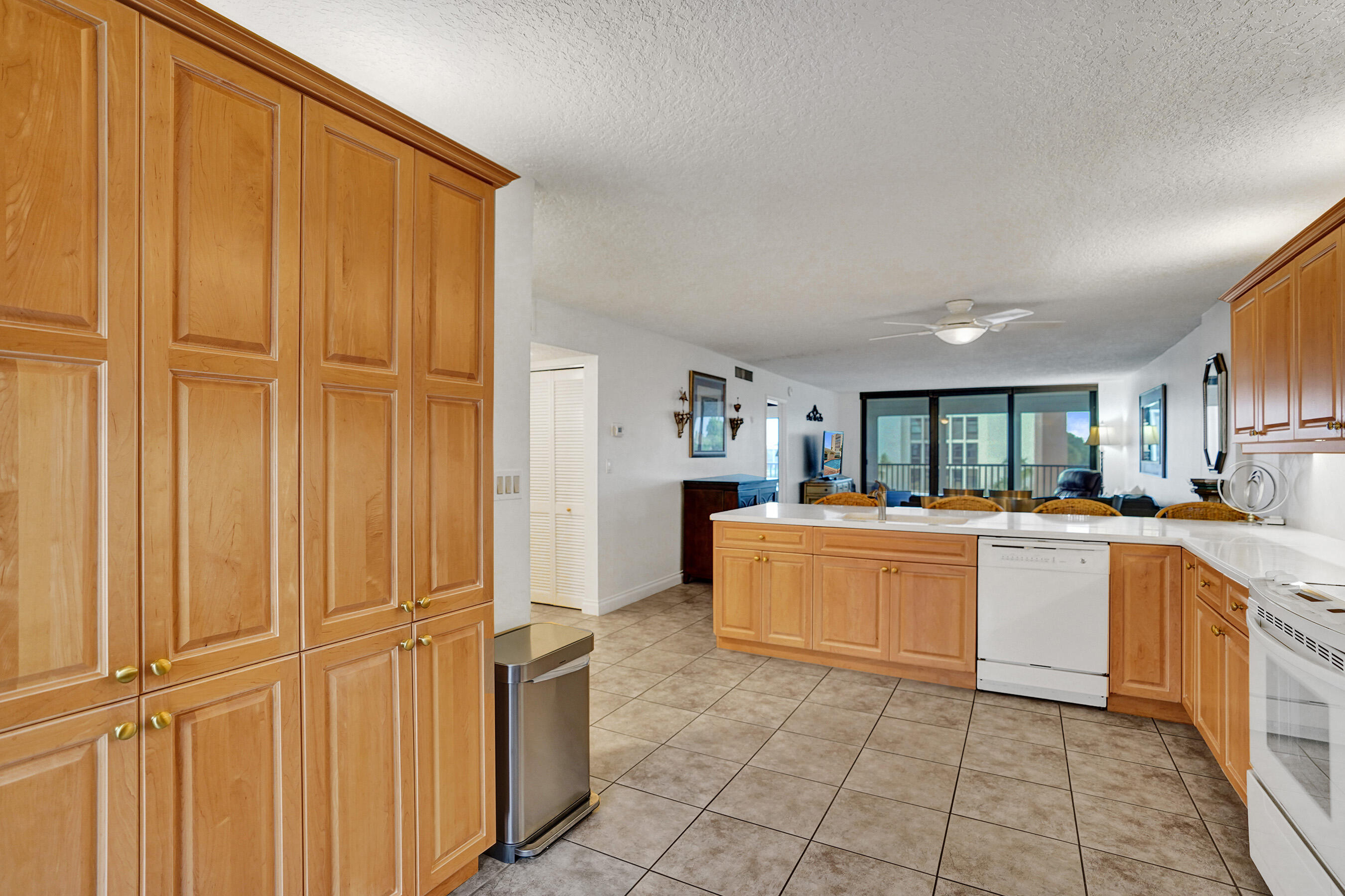 1627 Riverview Road 410