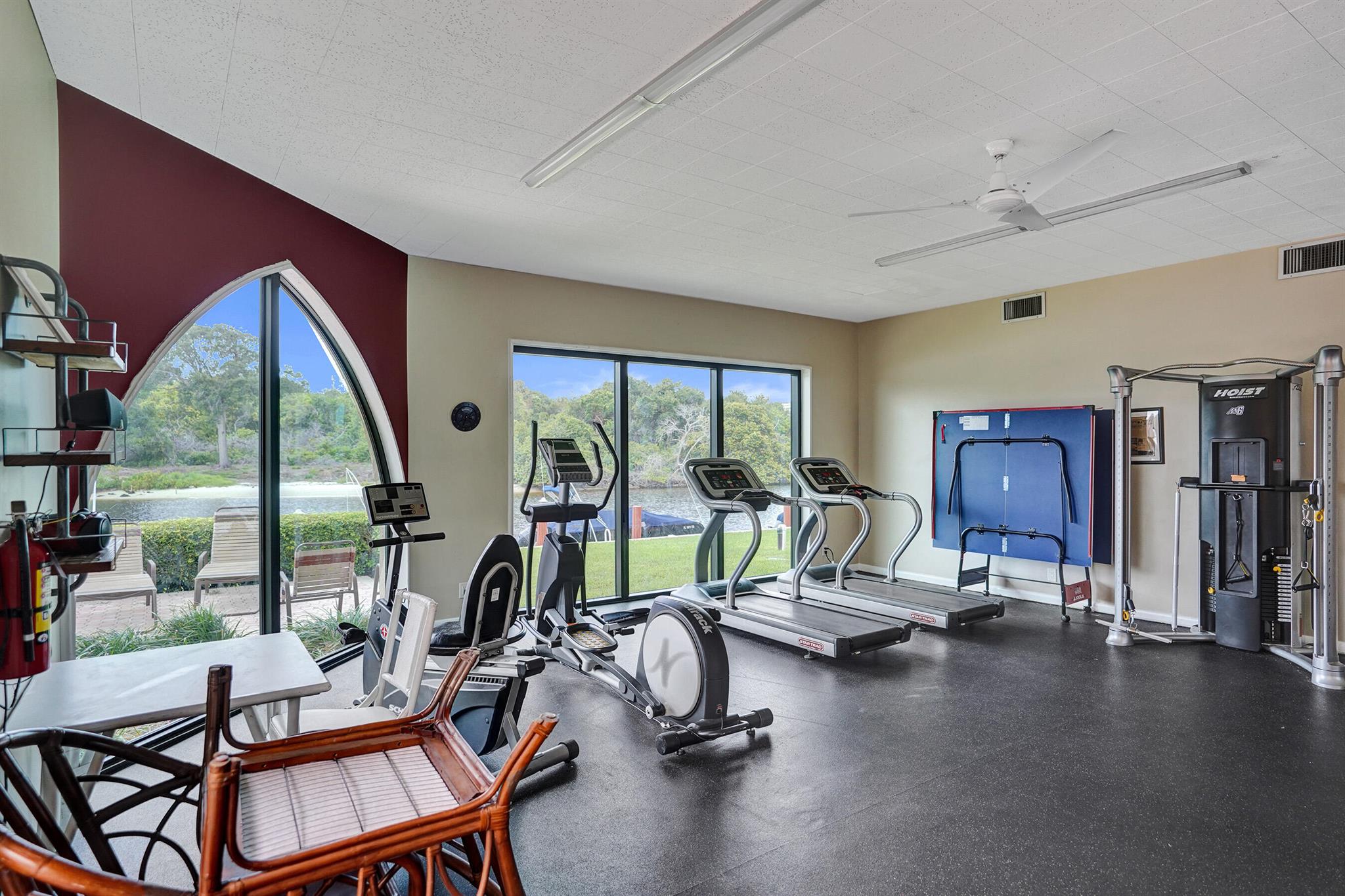 1627 Riverview Road 410