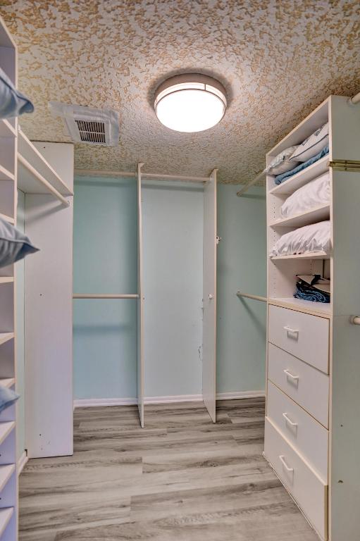 1627 Riverview Road 410