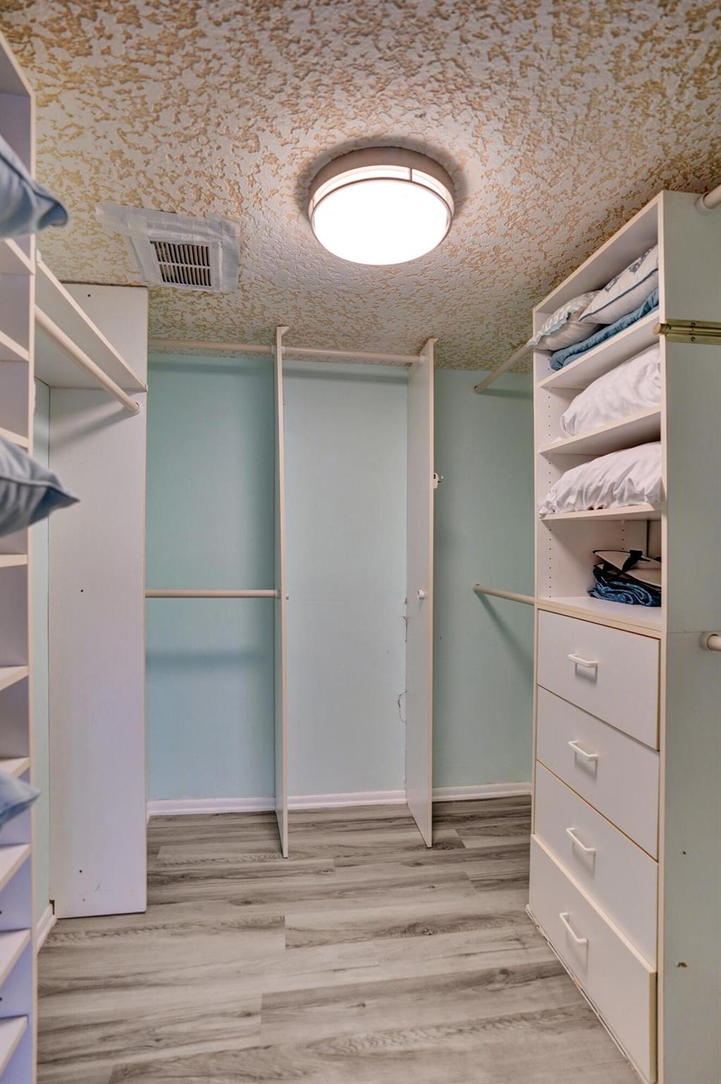 1627 Riverview Road 410