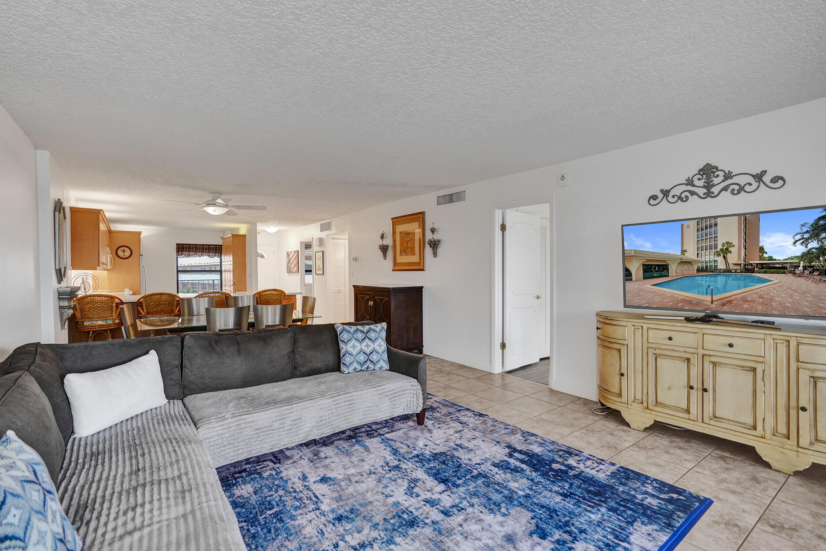 1627 Riverview Road 410