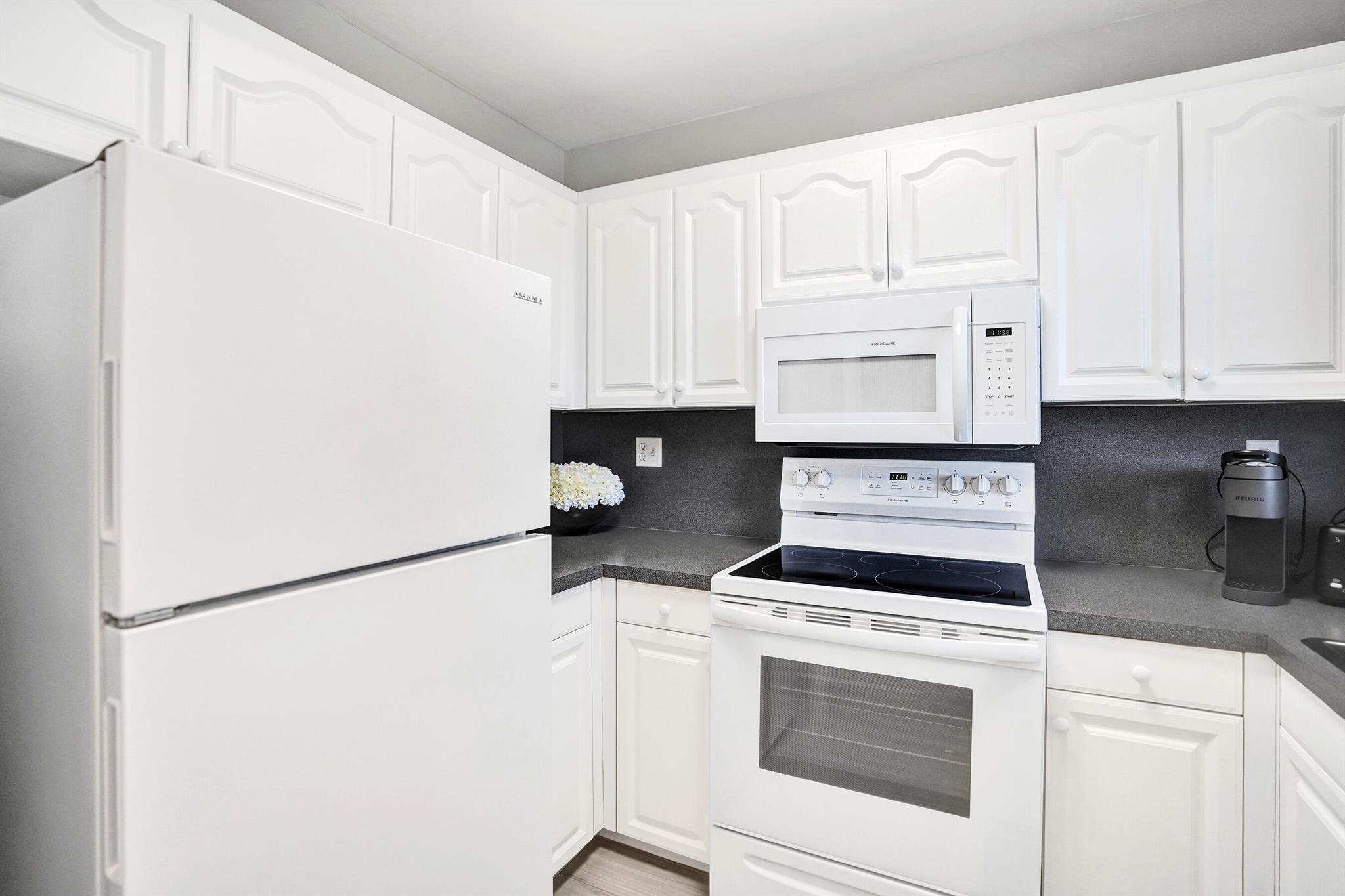 331 SW 8th Street 3-D-E