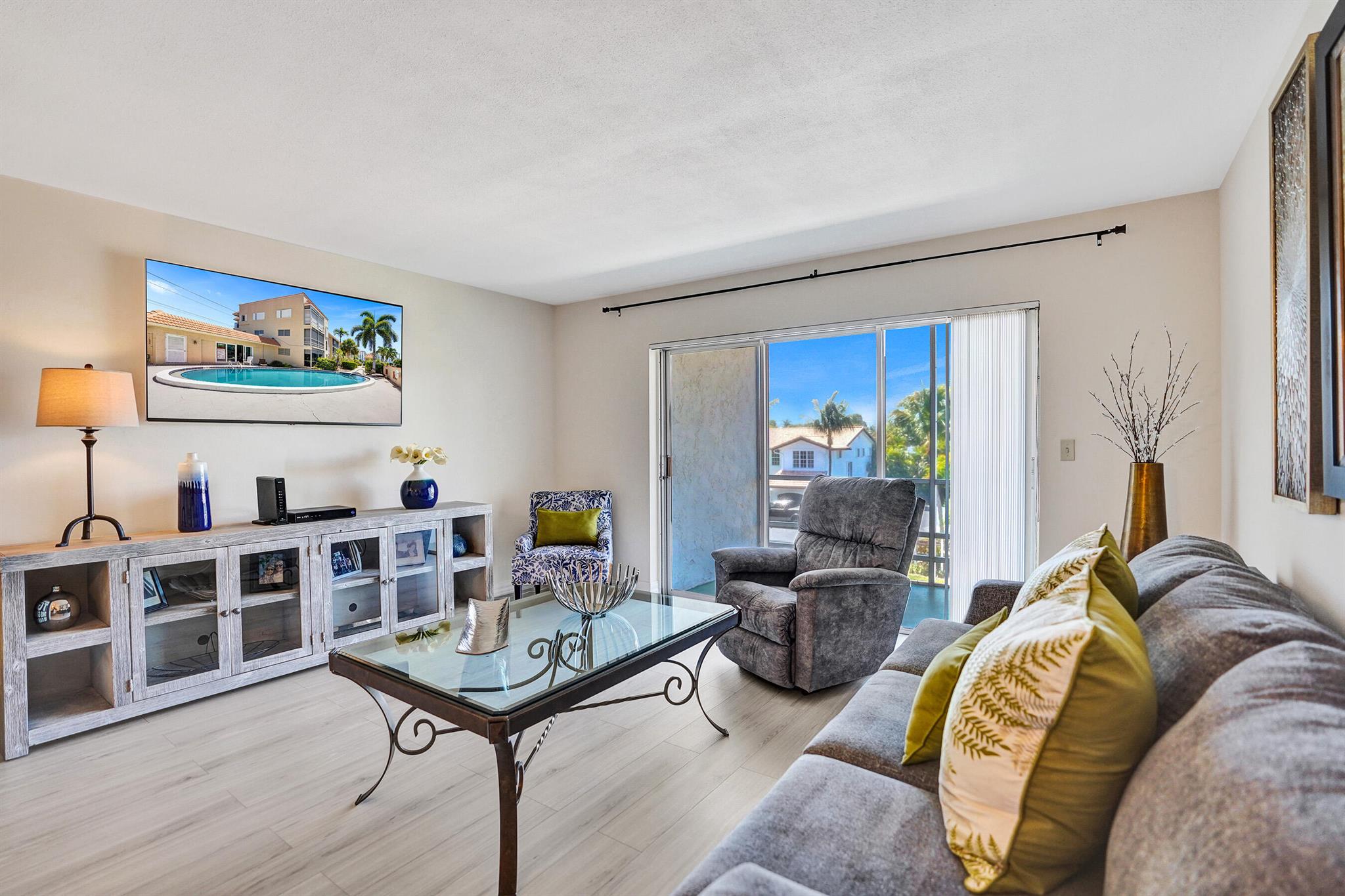 331 SW 8th Street 3-D-E