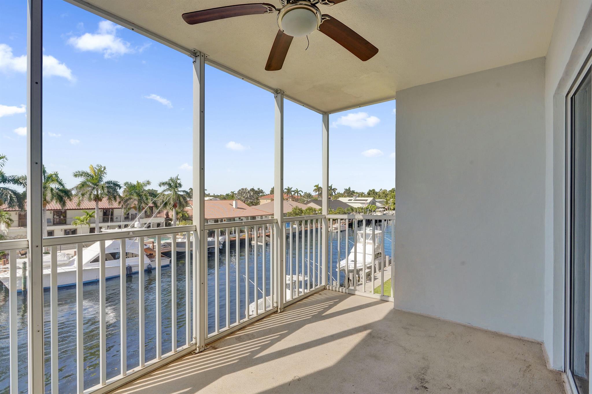 3050 NE 48th Court 303