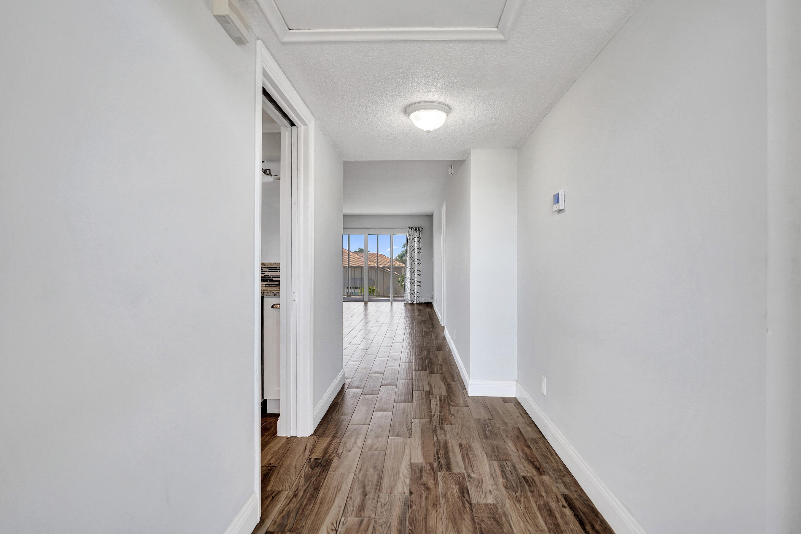 3050 NE 48th Court 303