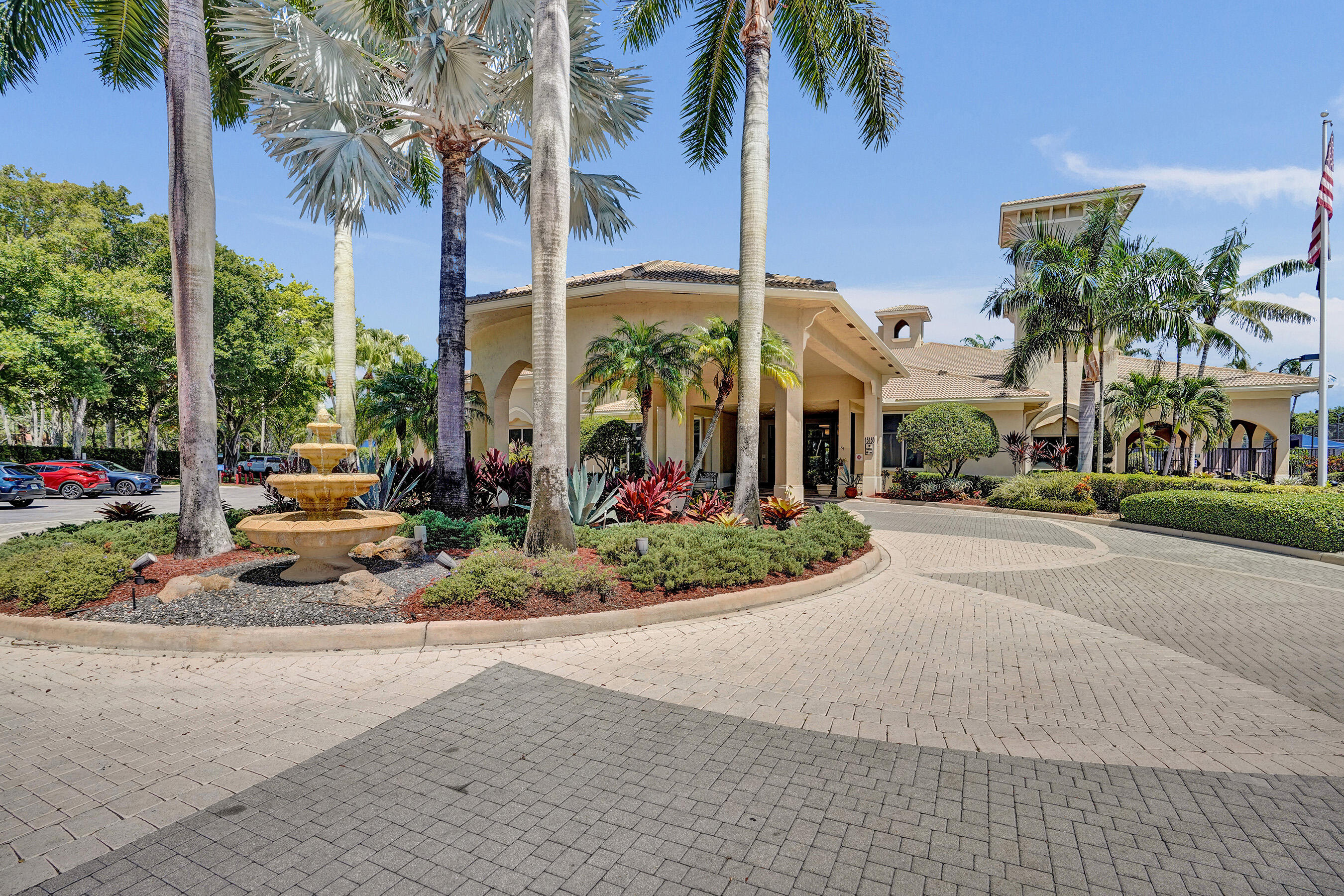 15874 Vivanco Street