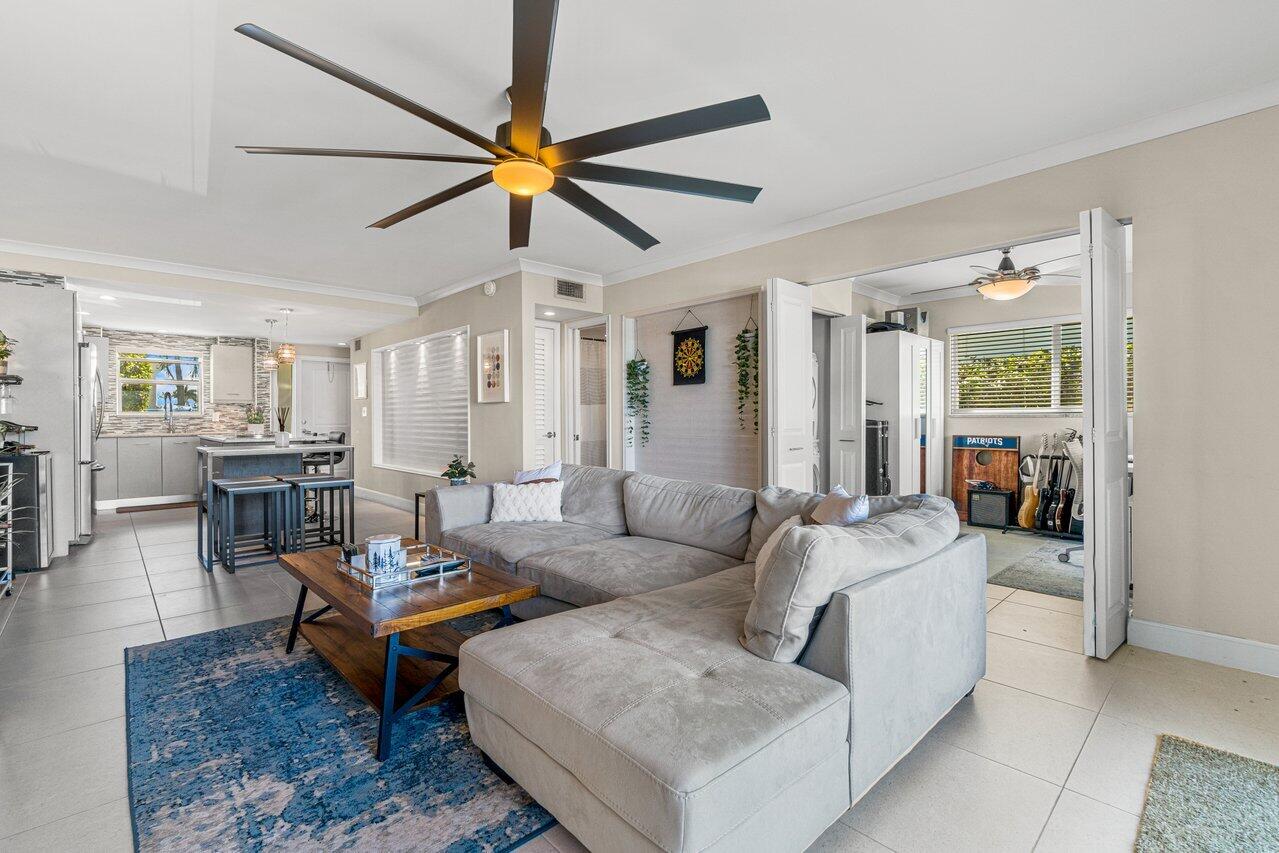 2311 NE 36th Street 1a, Lighthouse Point Unit: 1a