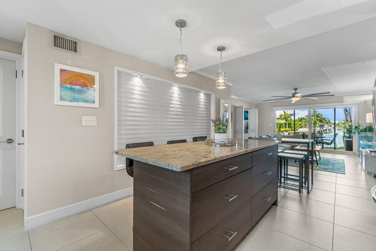 2311 NE 36th Street 1a, Lighthouse Point Unit: 1a
