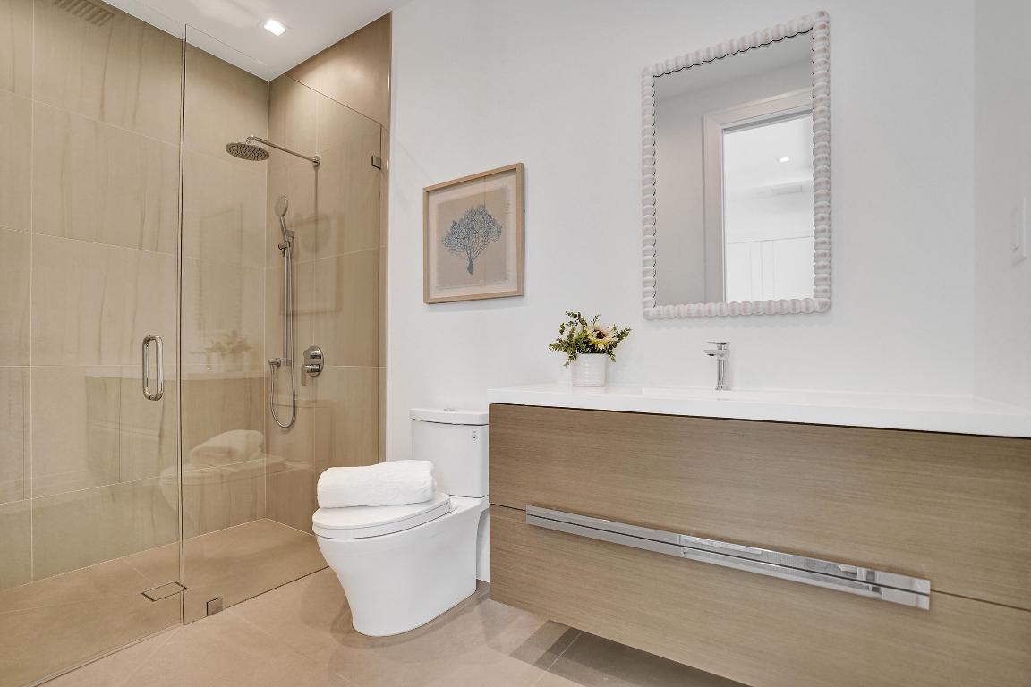 1177 George Bush Boulevard 208