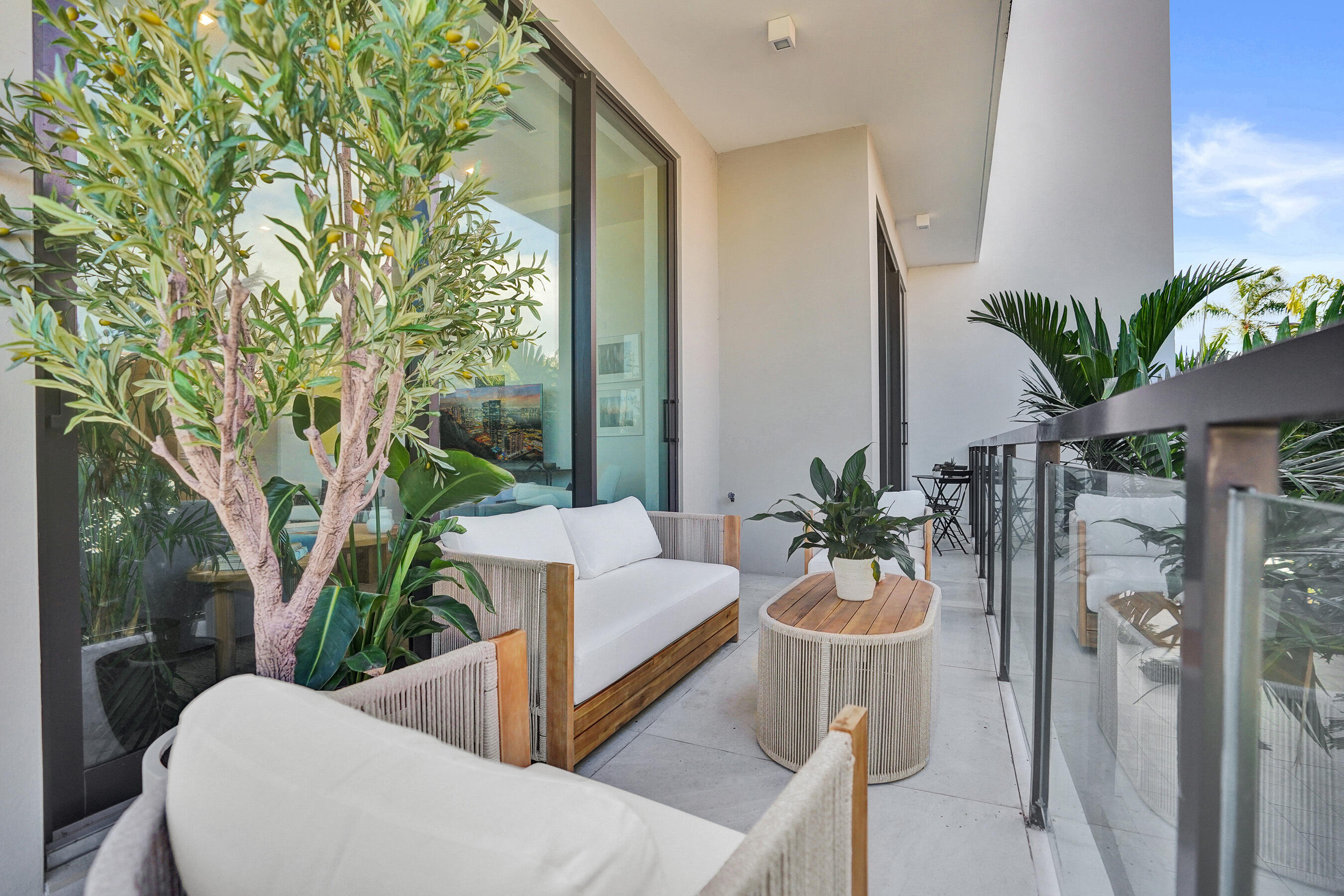 1177 George Bush Boulevard 208