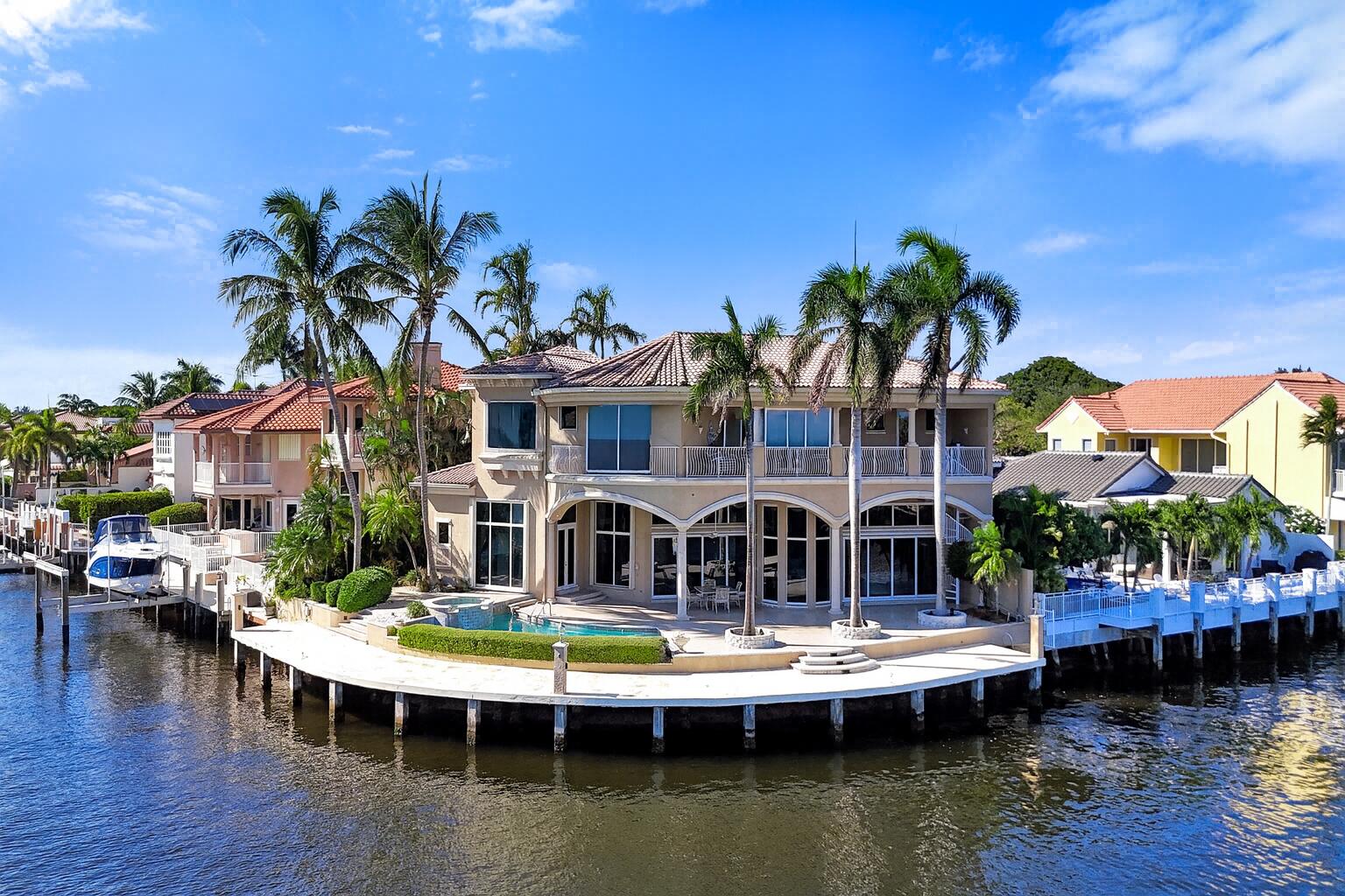 612 Admirals Way
