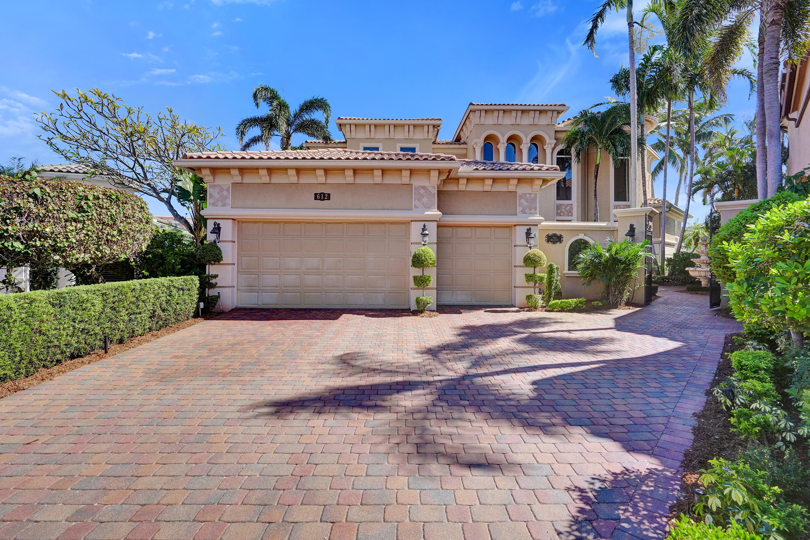 612 Admirals Way