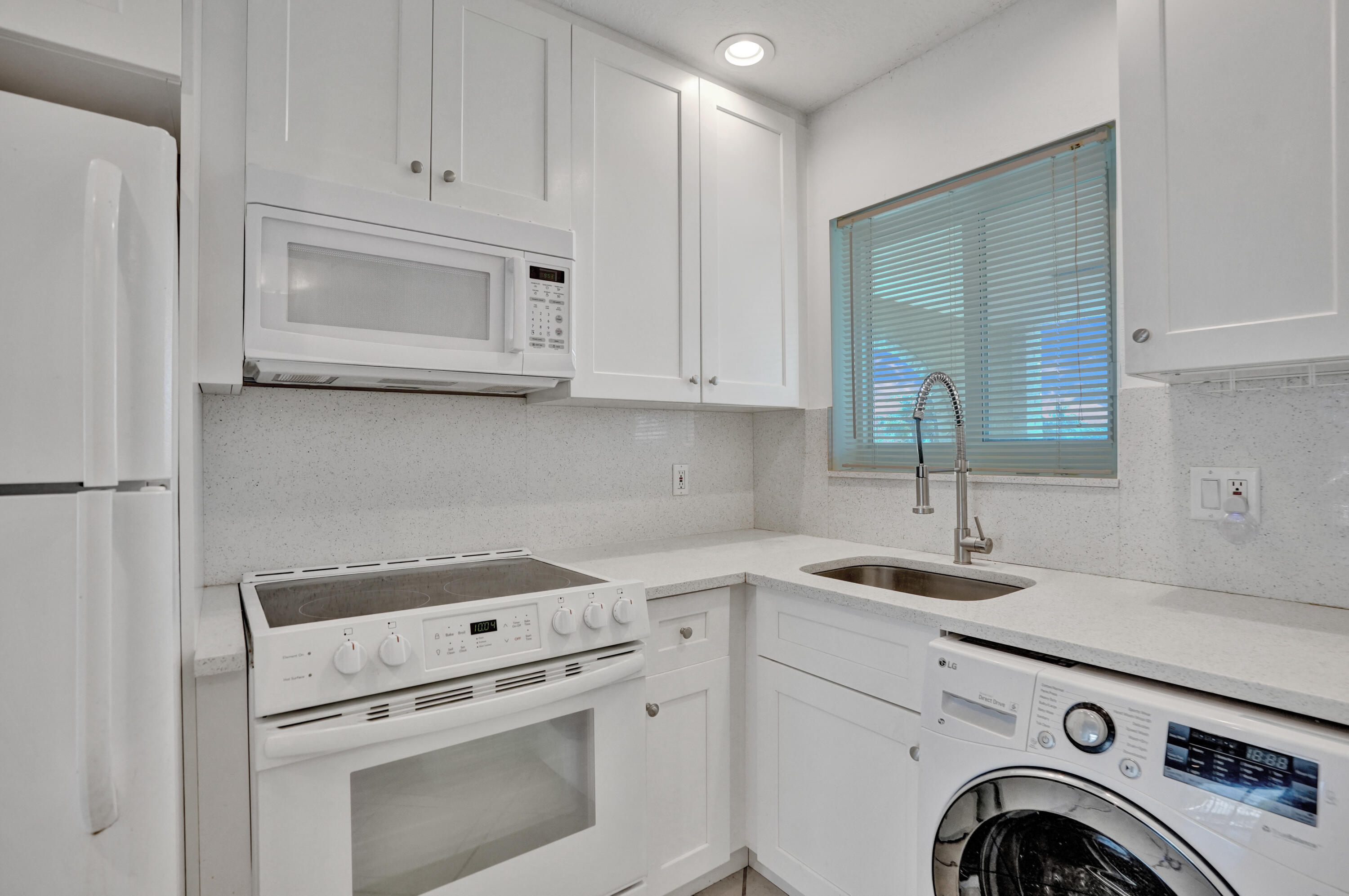 2311 NE 36th Street 2f