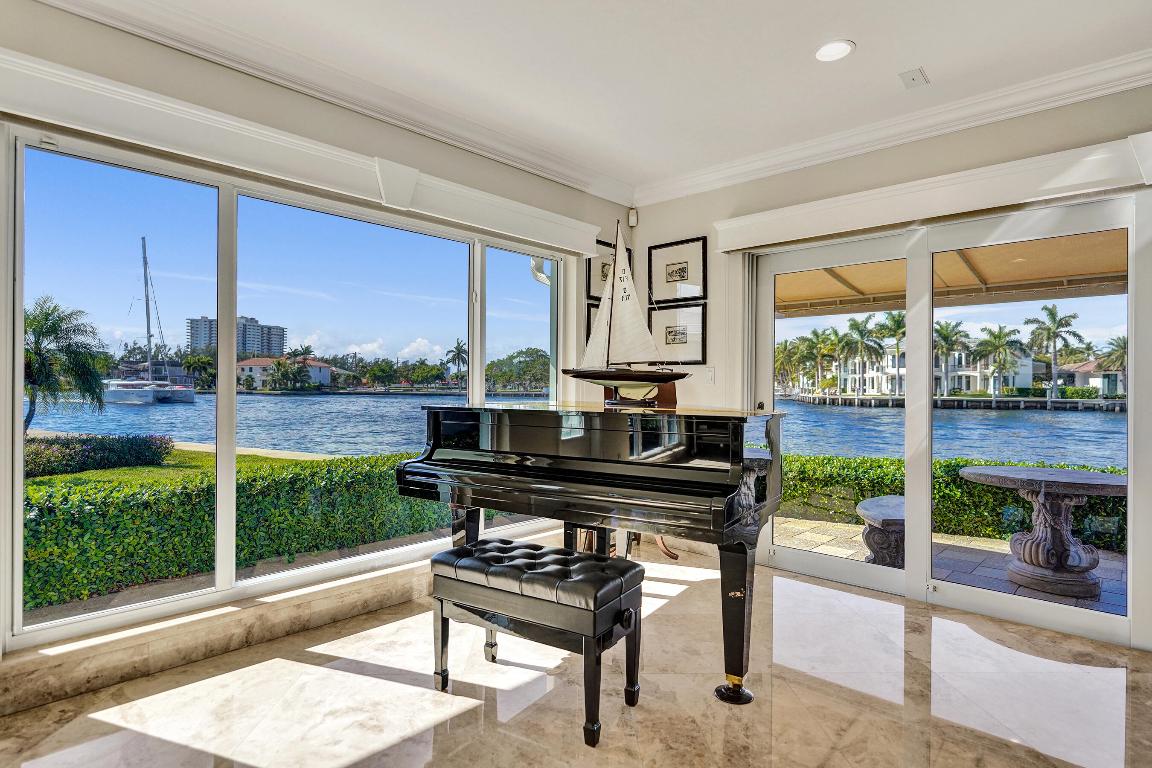 1431 S Ocean Boulevard 17, Lauderdale-By-The-Sea Unit: 17