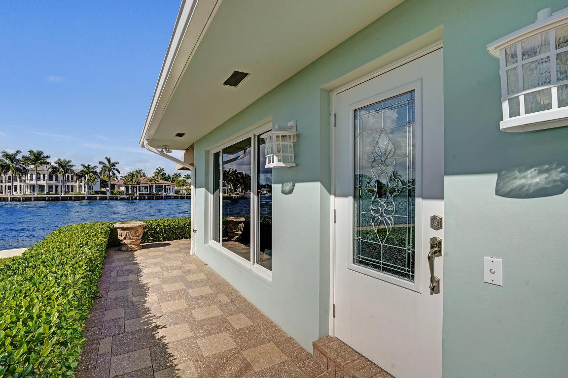 1431 S Ocean Boulevard 17, Lauderdale-By-The-Sea Unit: 17