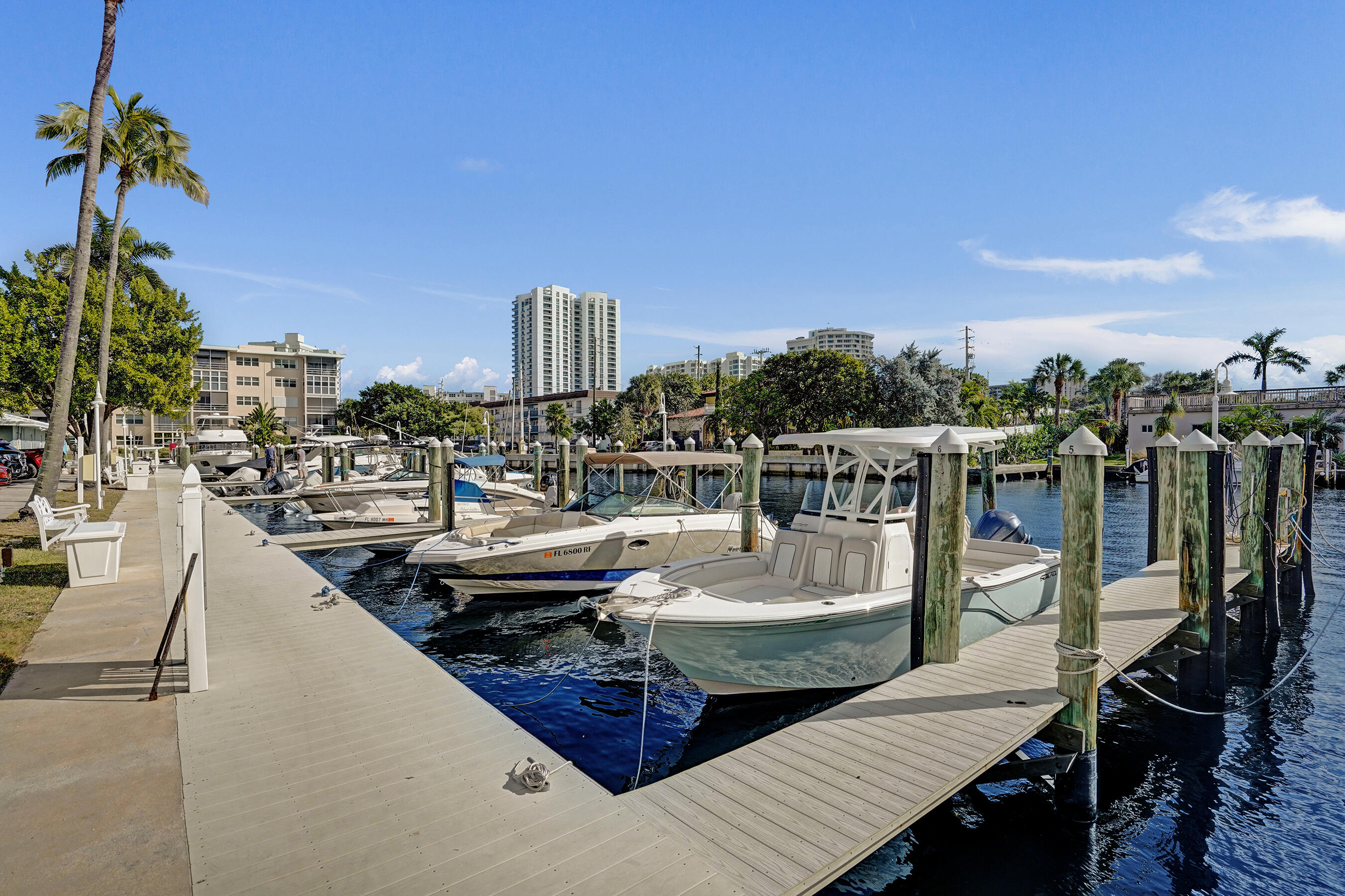 1431 S Ocean Boulevard 17, Lauderdale-By-The-Sea Unit: 17