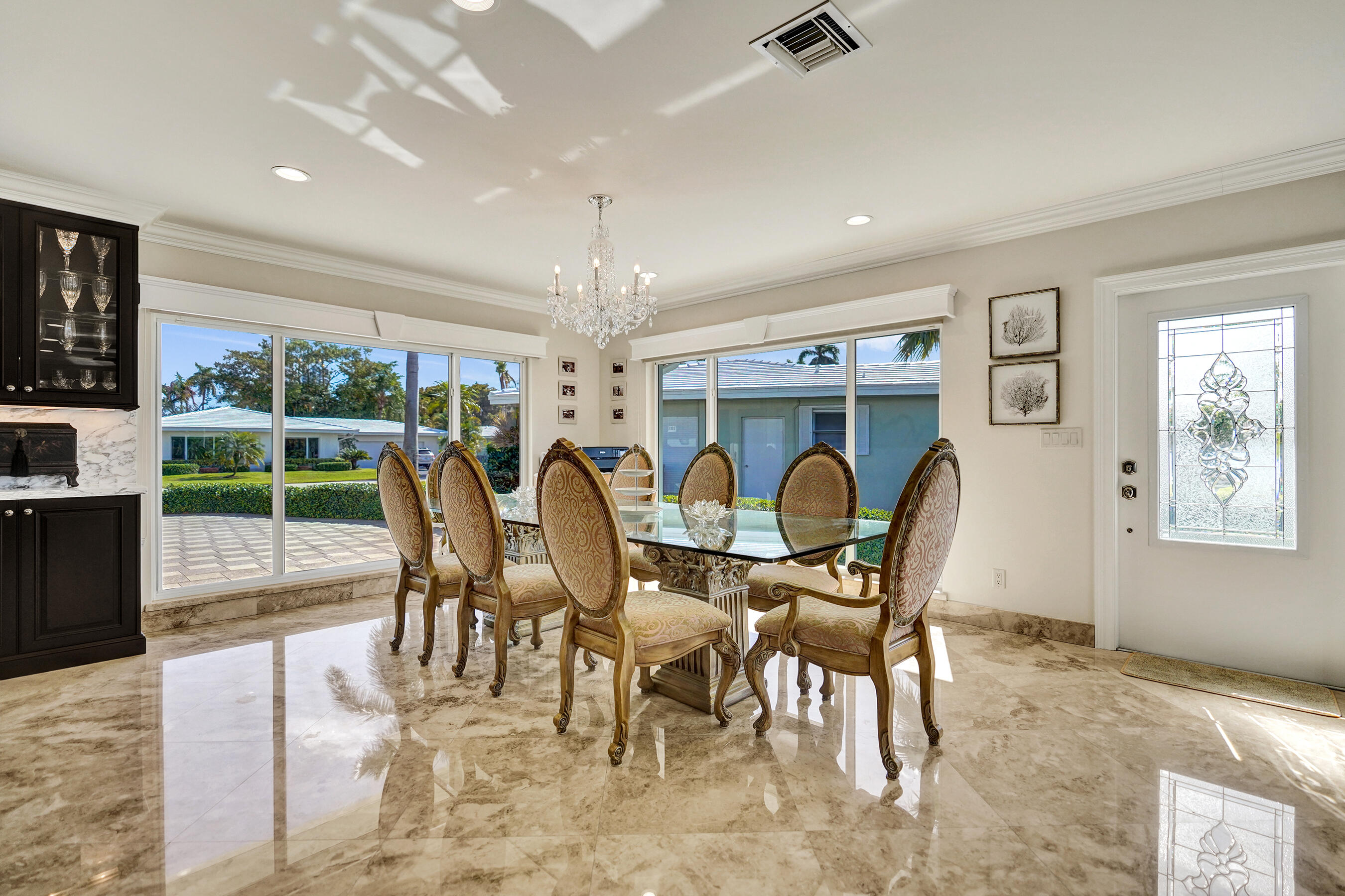 1431 S Ocean Boulevard 17, Lauderdale-By-The-Sea Unit: 17