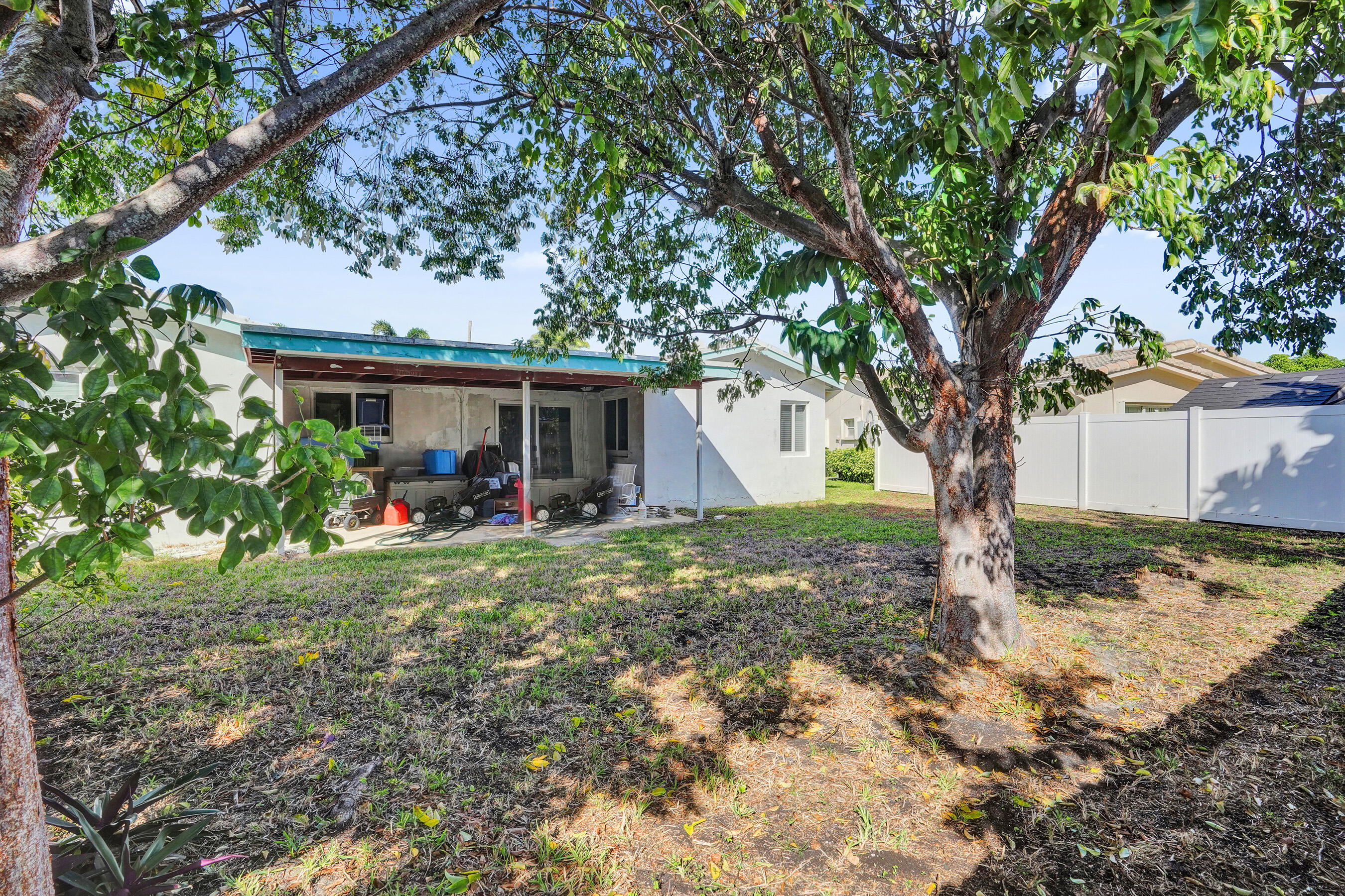 2110 NE 29th Street