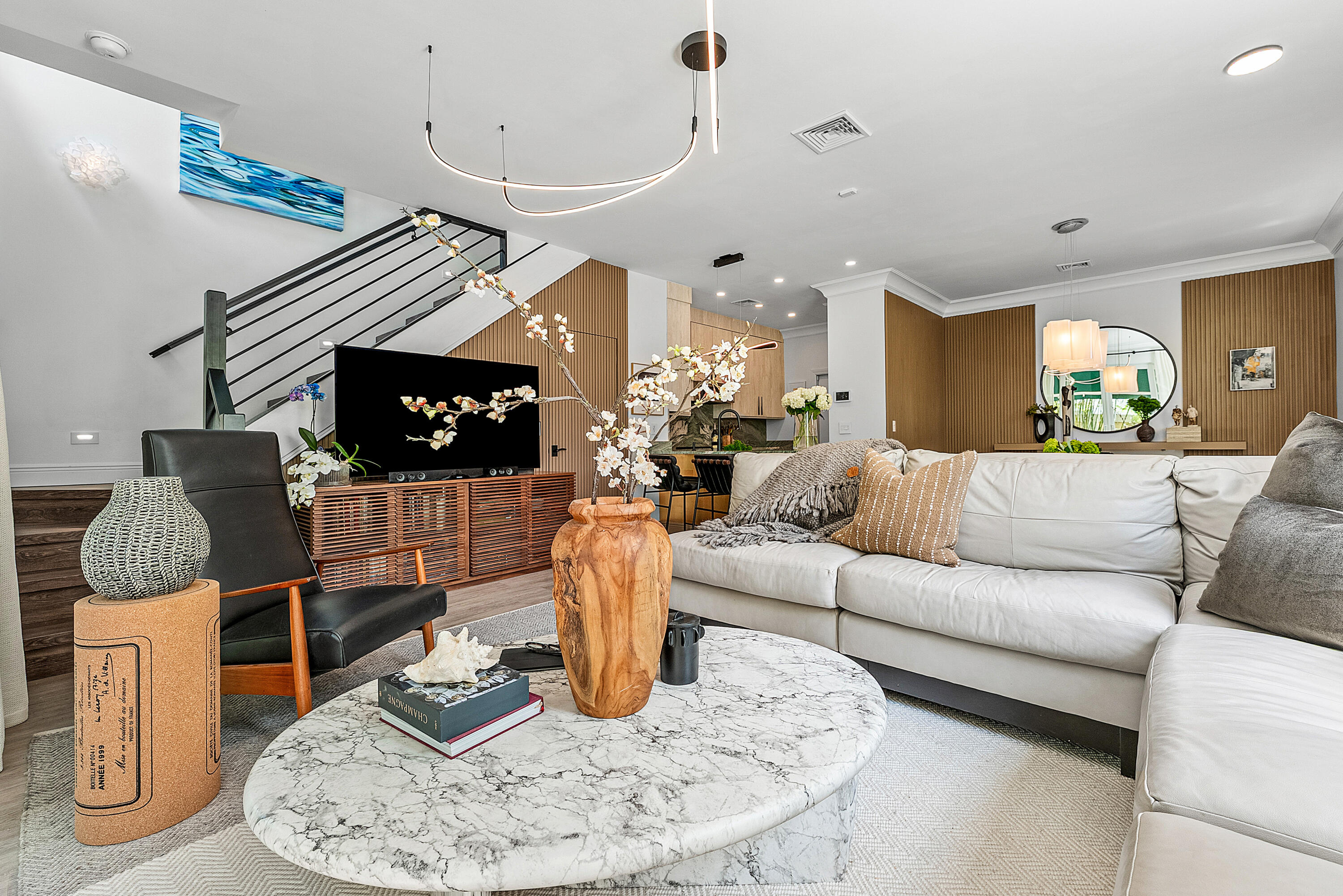 848 SE 4th Court