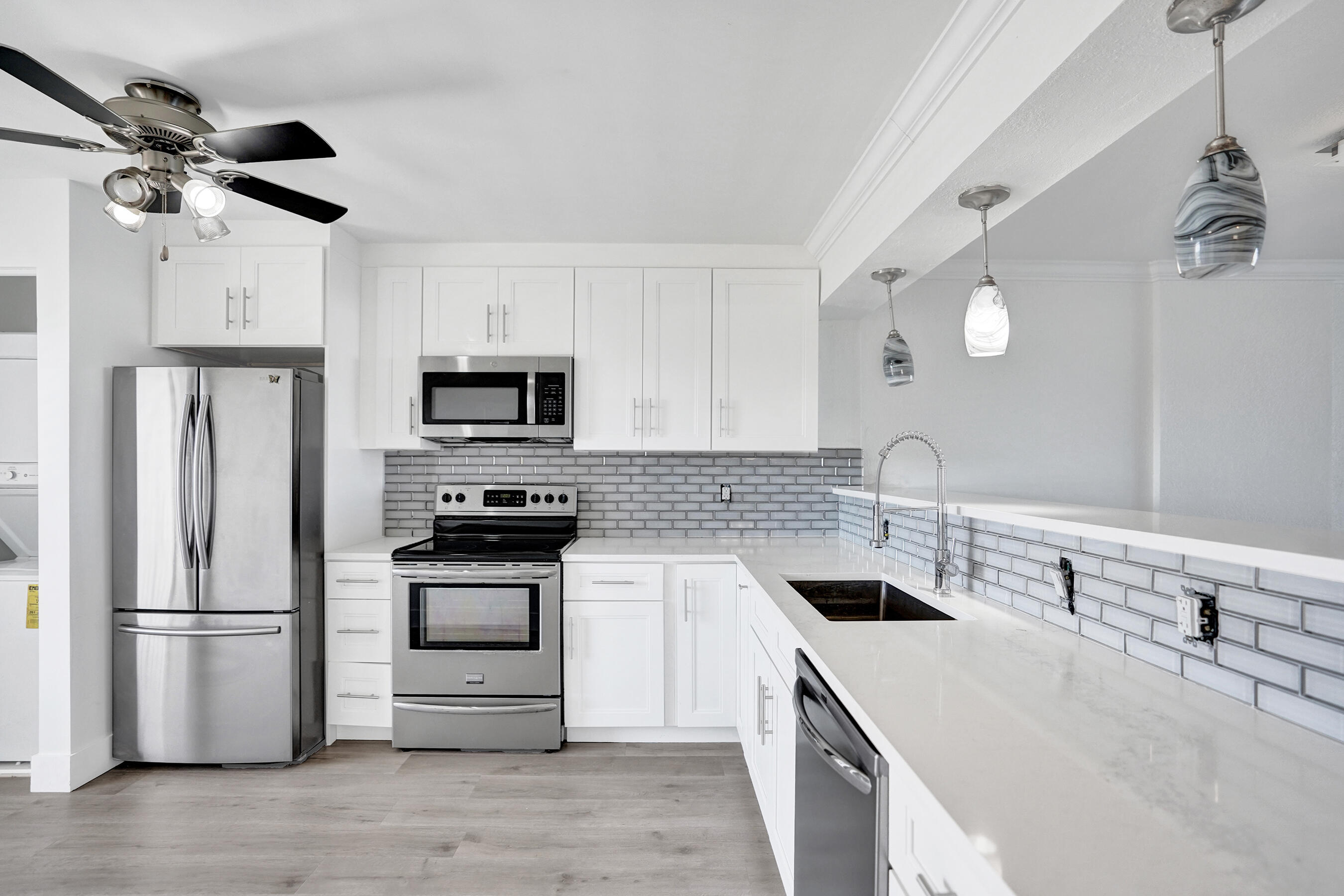 1631 Riverview Road 507