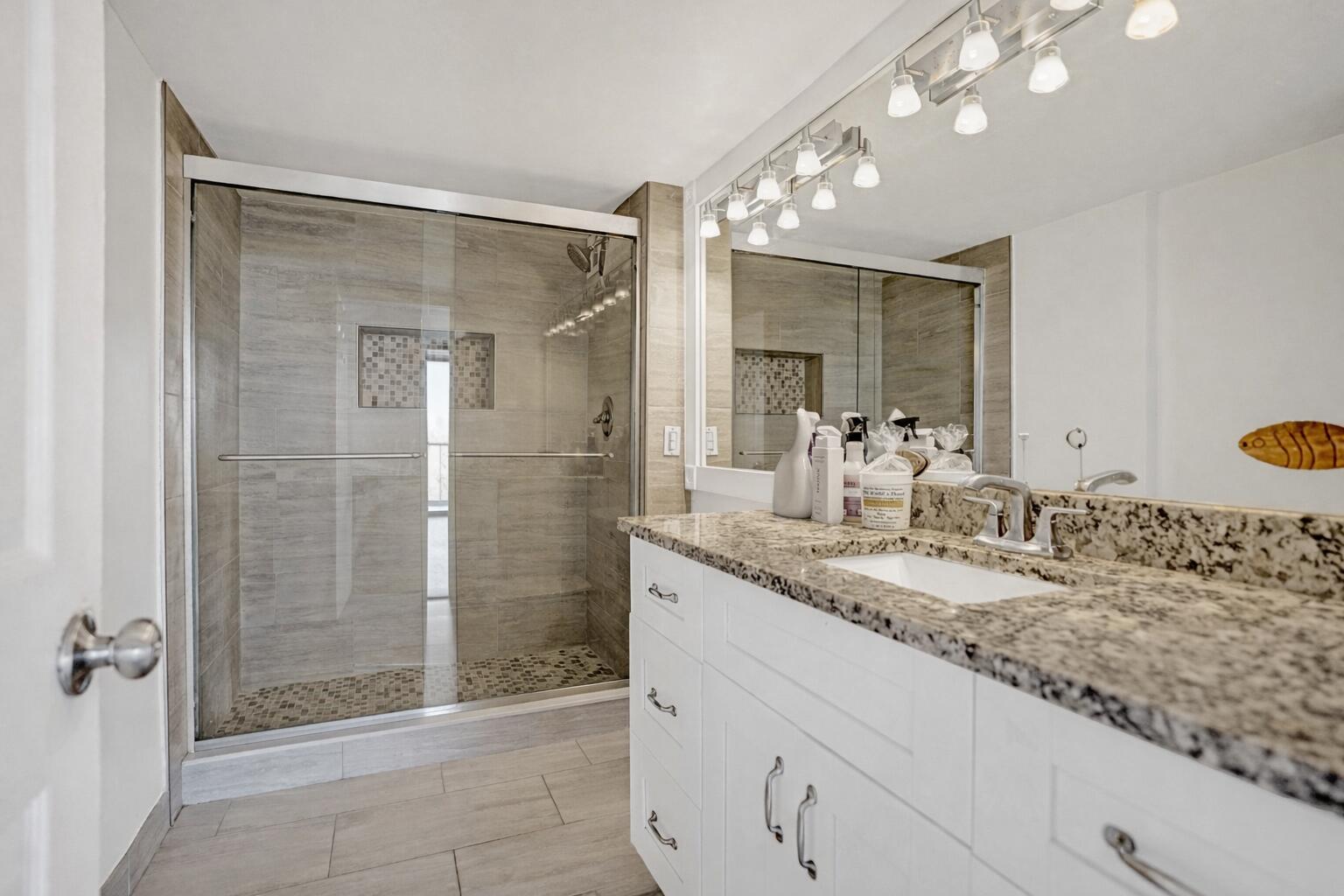 1631 Riverview Road 507