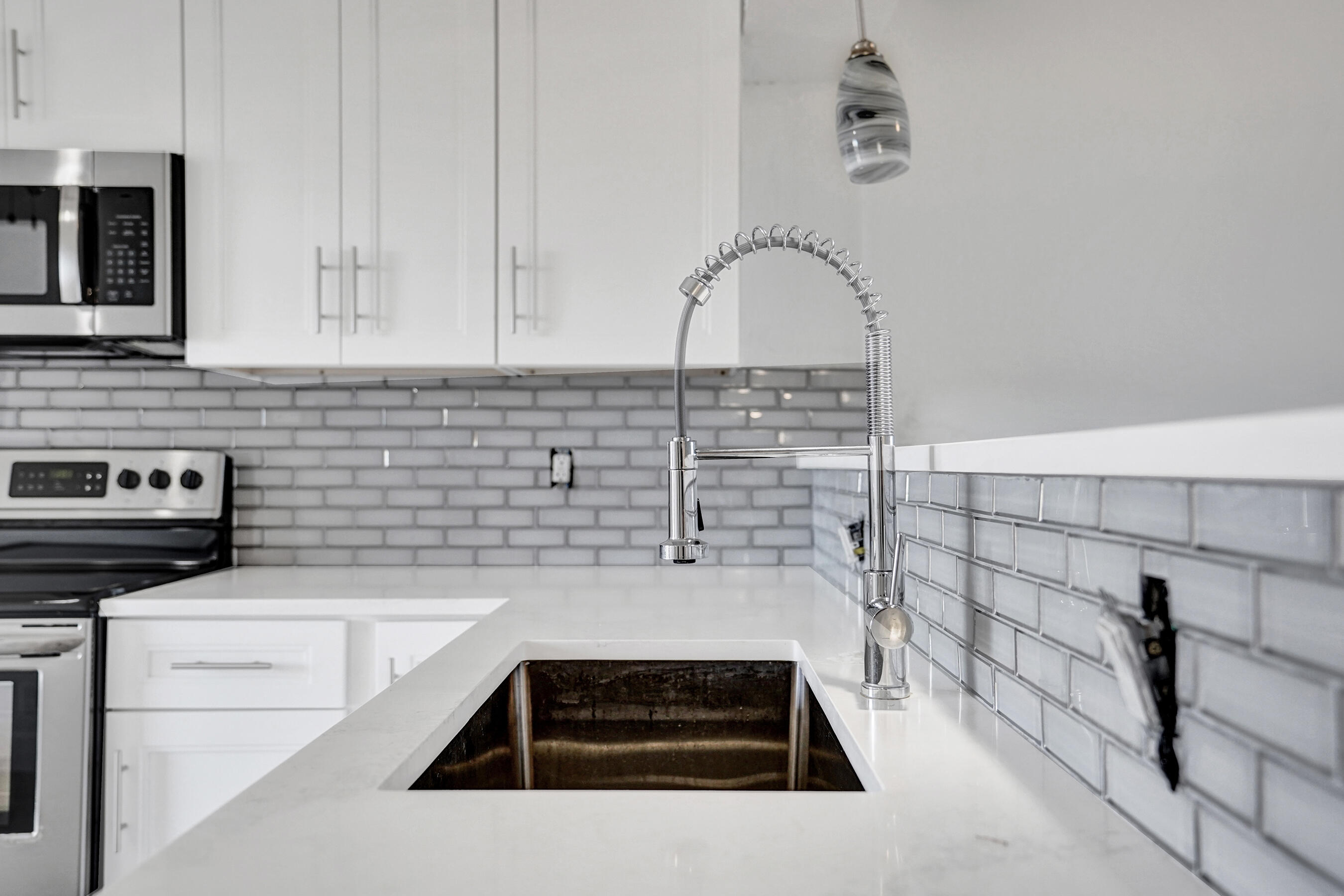 1631 Riverview Road 507