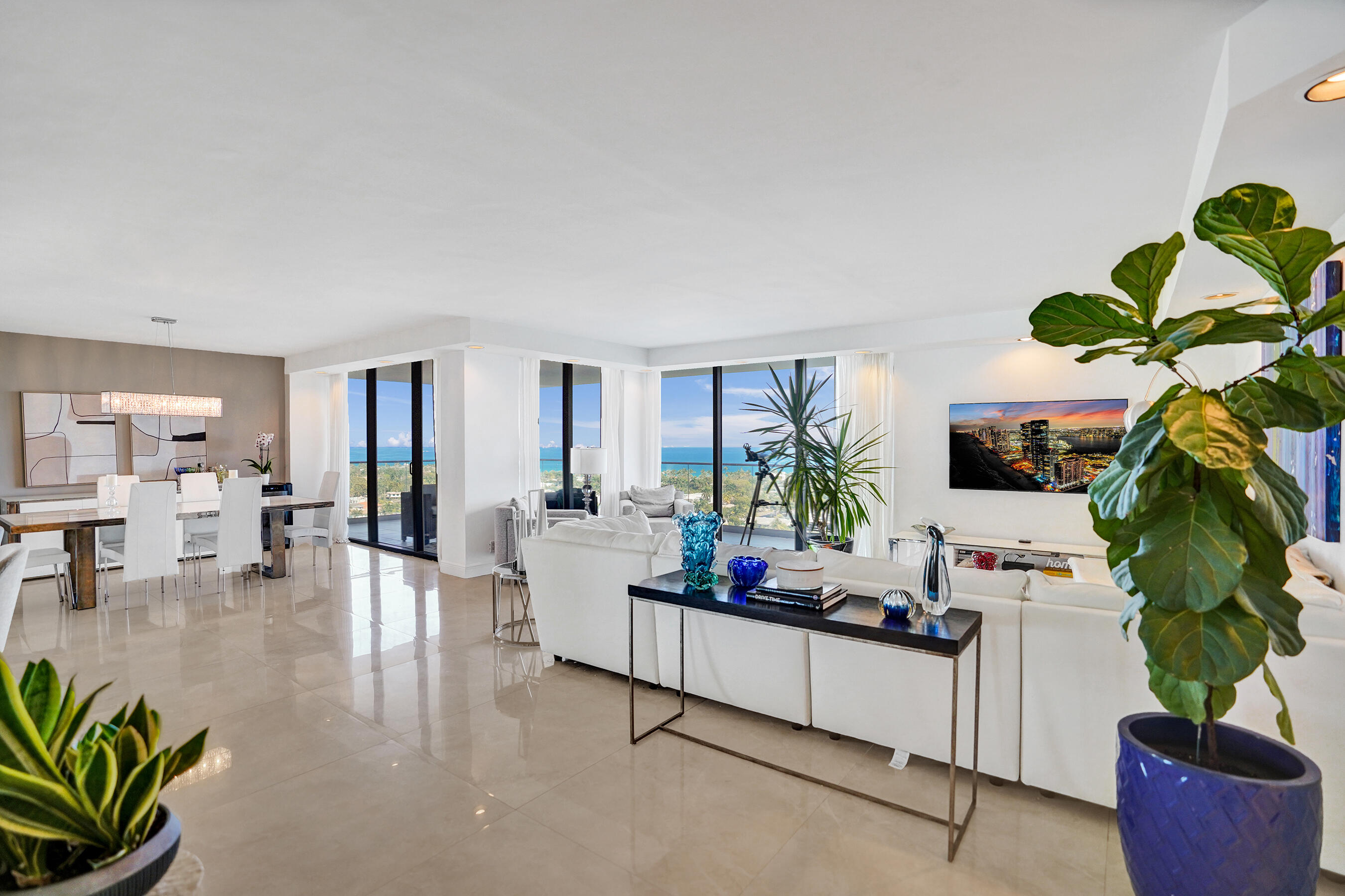 19707 Turnberry Way 18j