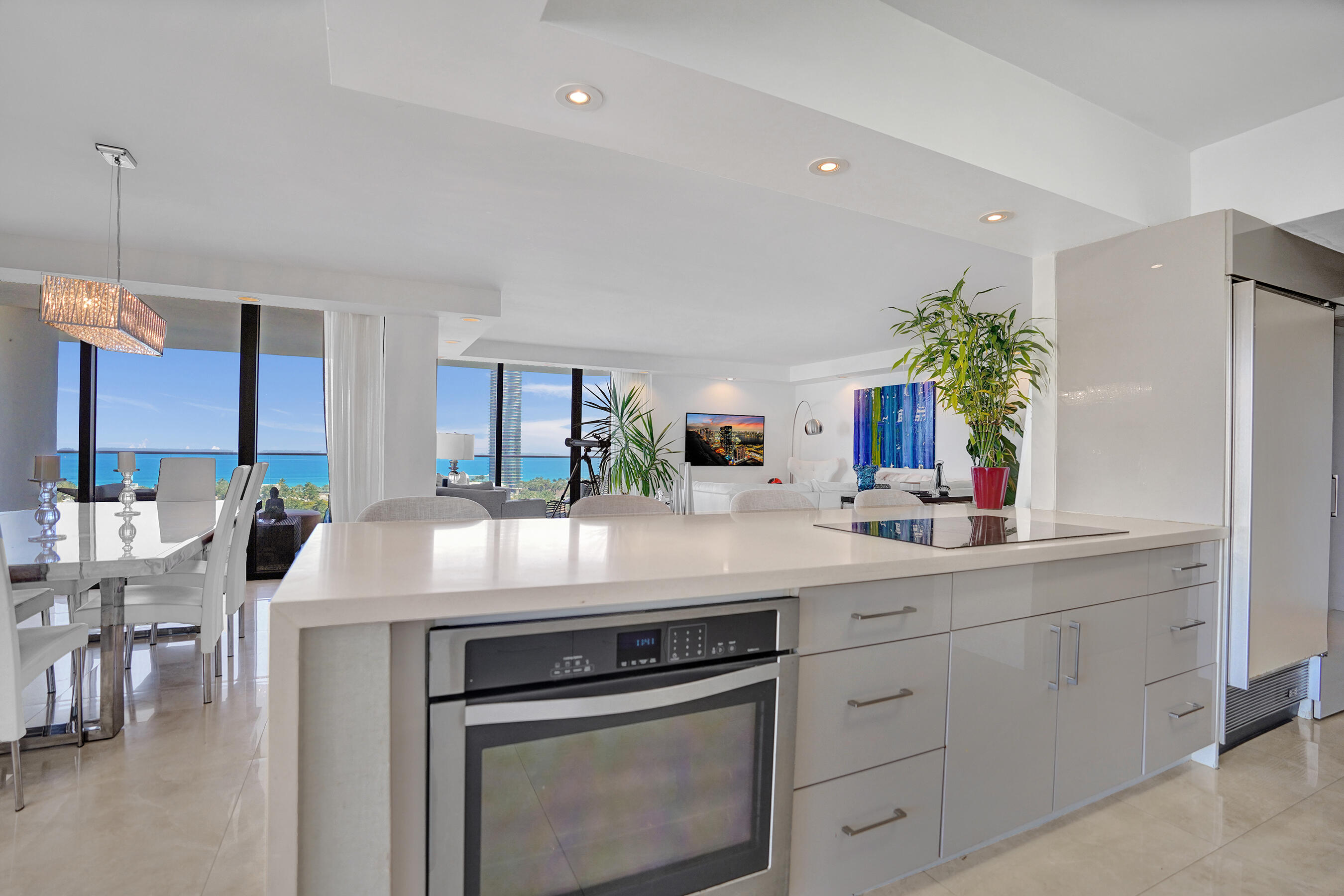 19707 Turnberry Way 18j