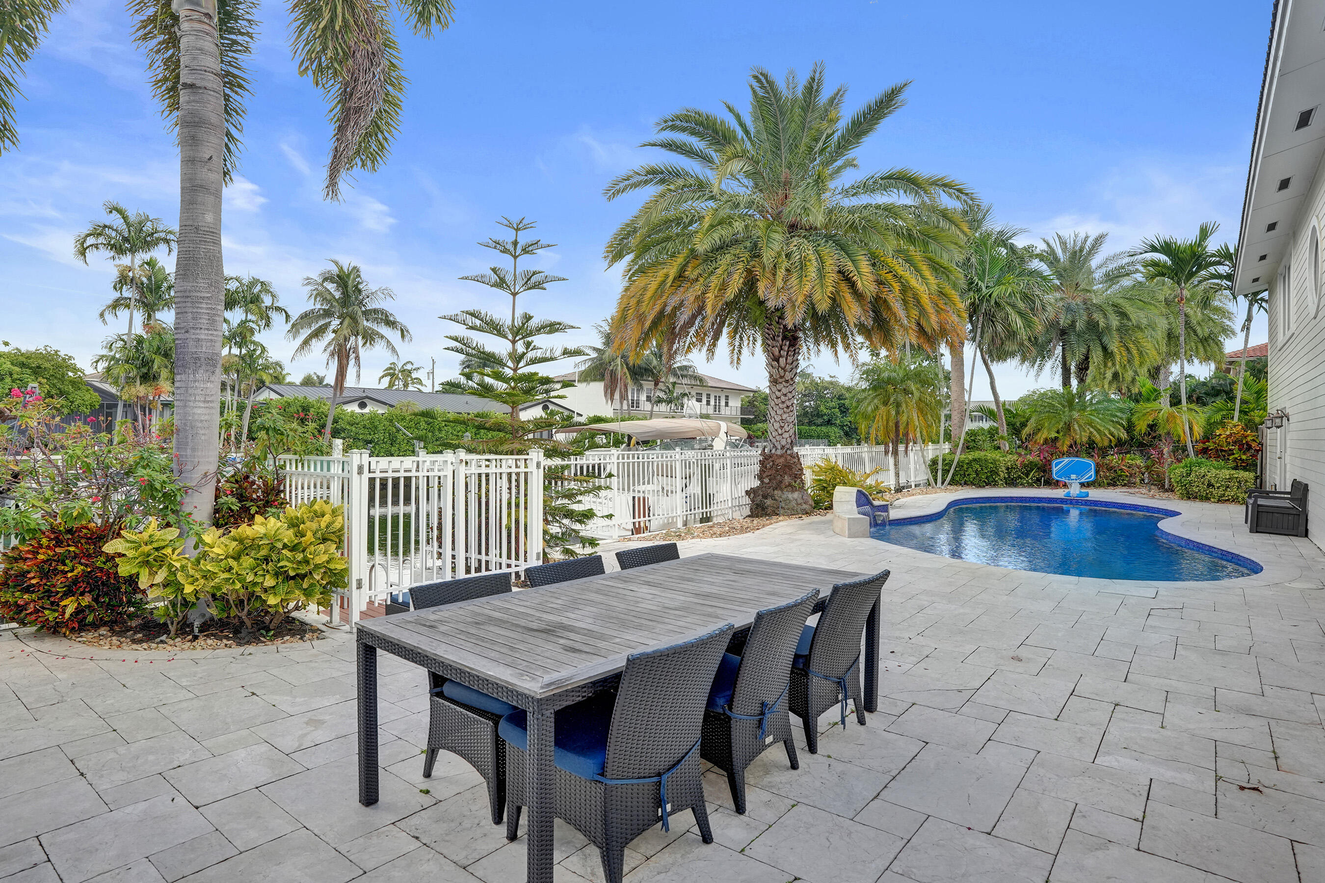 4011 NE 26th Avenue, Lighthouse Point