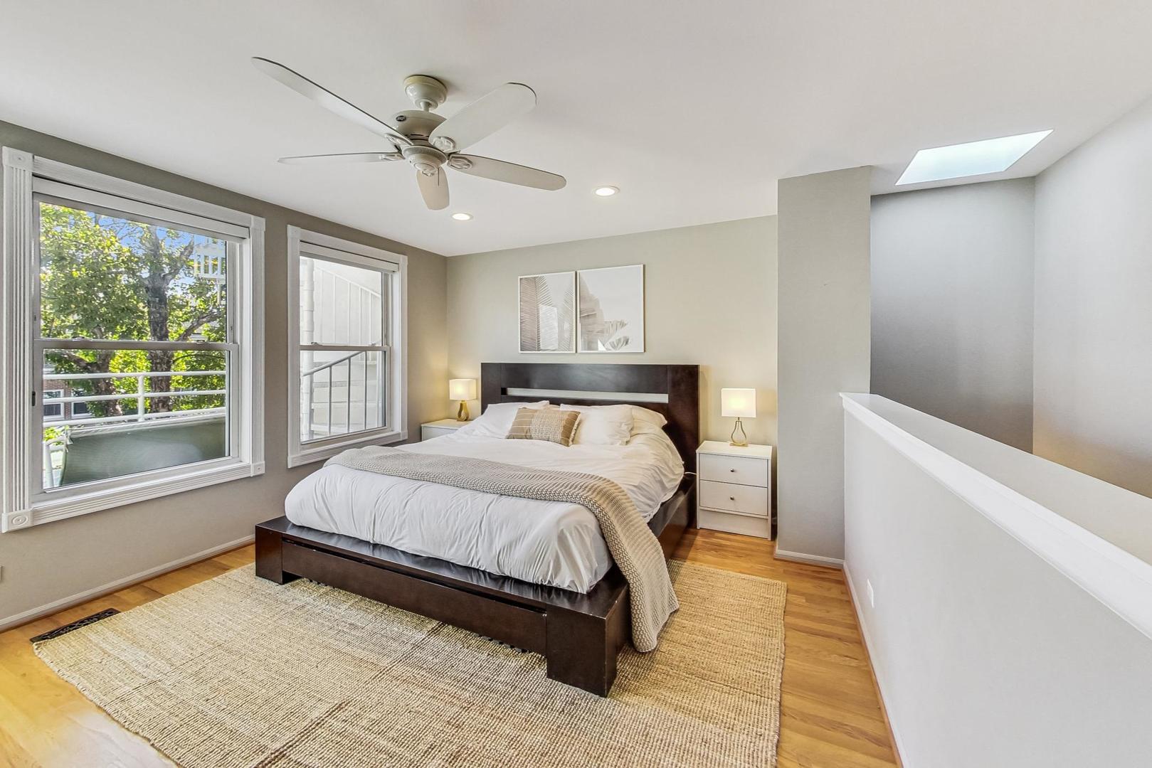 701 S Carpenter Street Unit: G