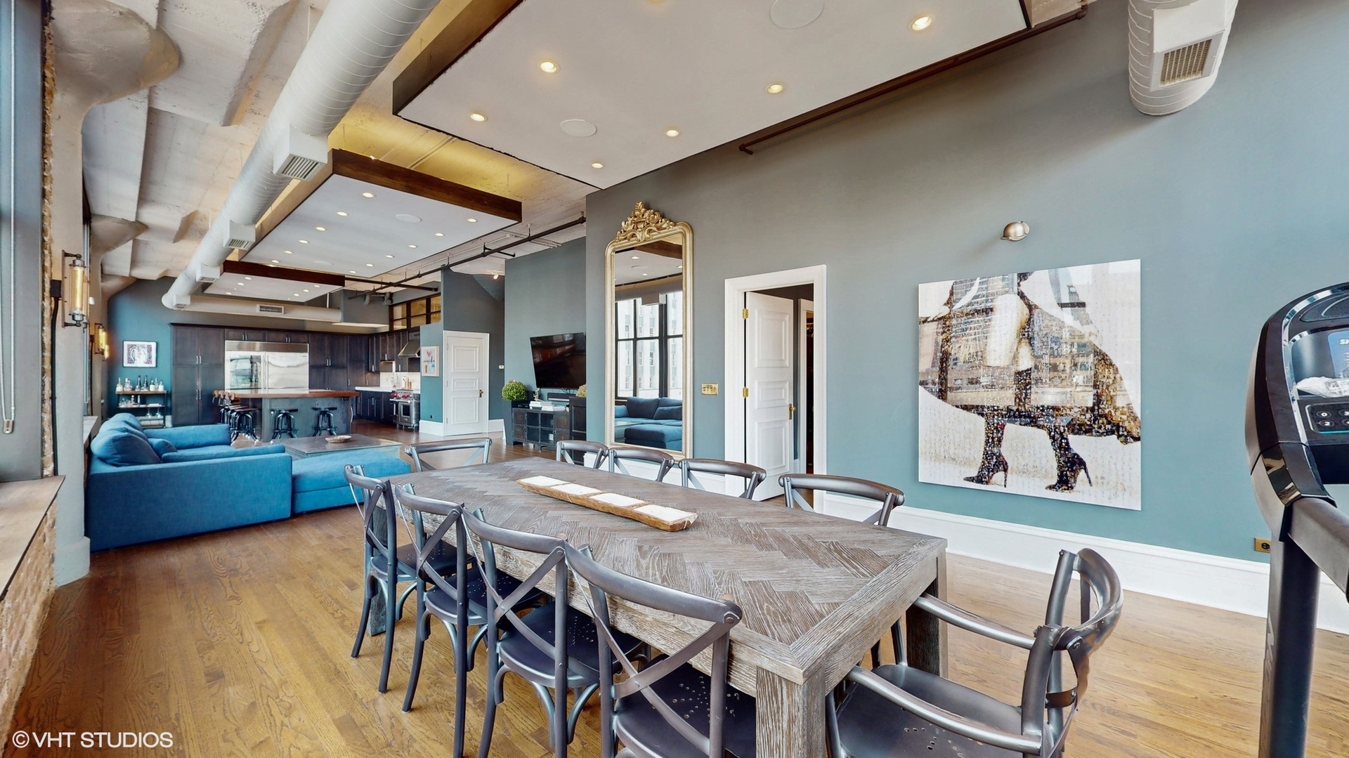 333 W HUBBARD Street Unit: 610