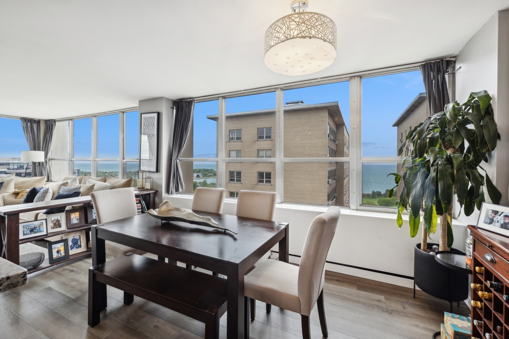 655 W Irving Park Road Unit: 2102