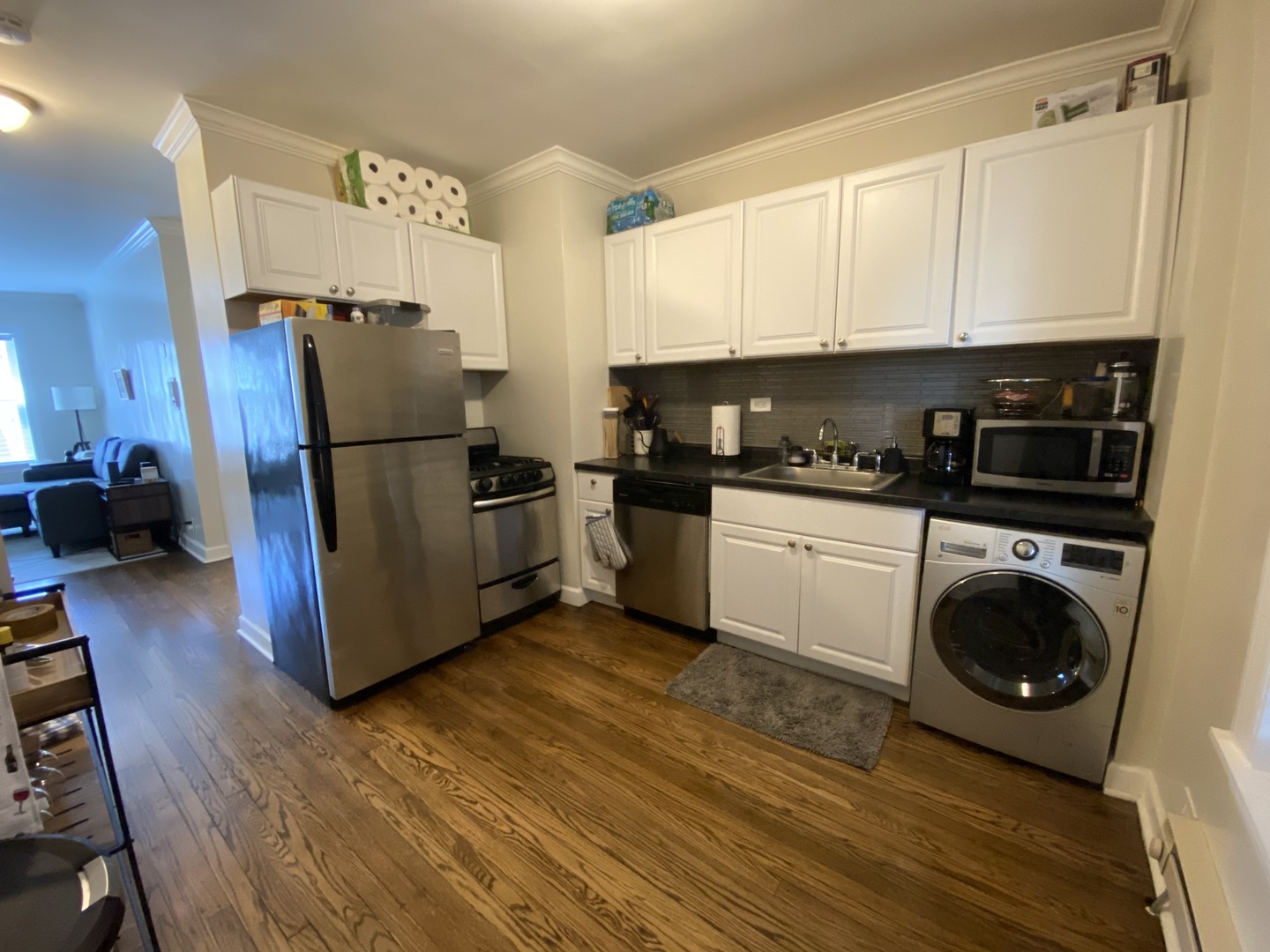 2149 N Fremont Street Unit: 1N