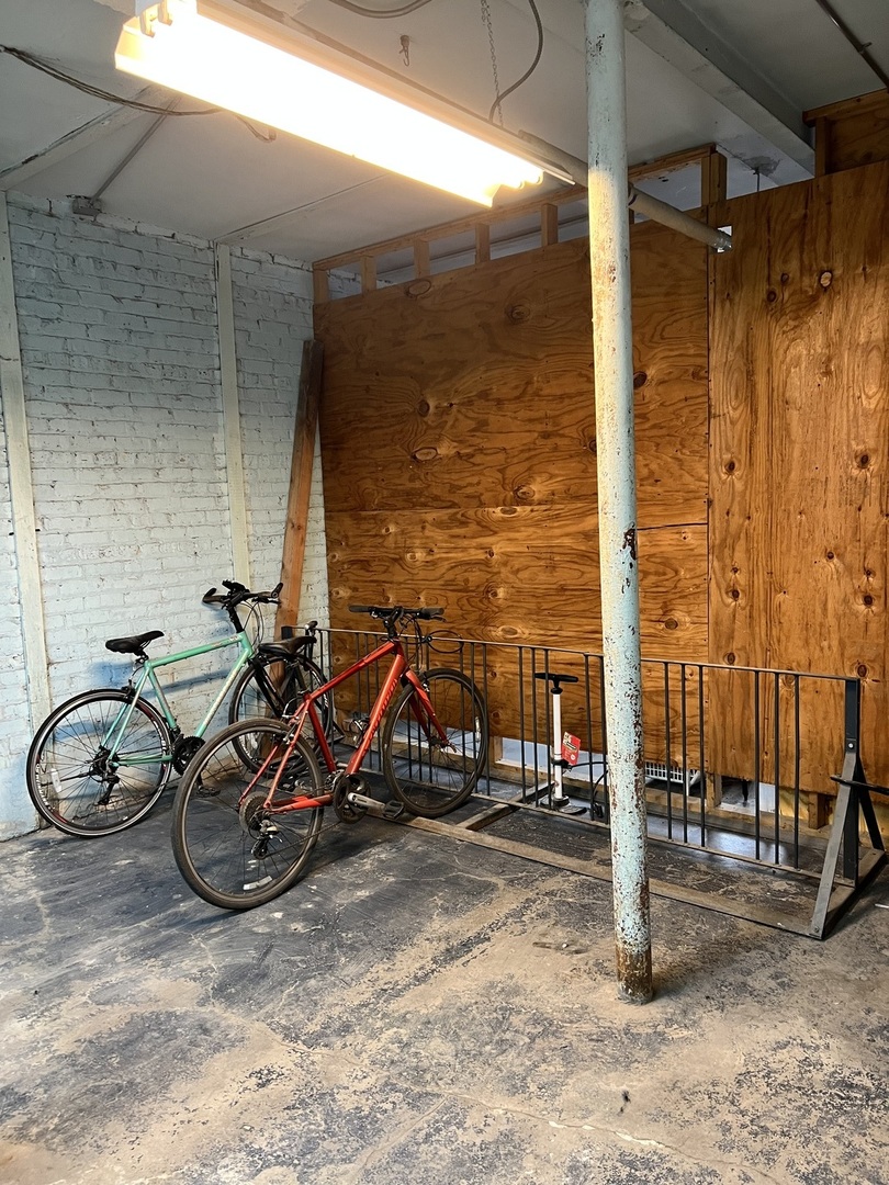 2149 N Fremont Street Unit: 1N
