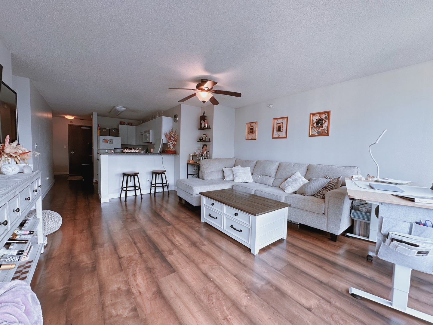 2 E ERIE Street Unit: 2406