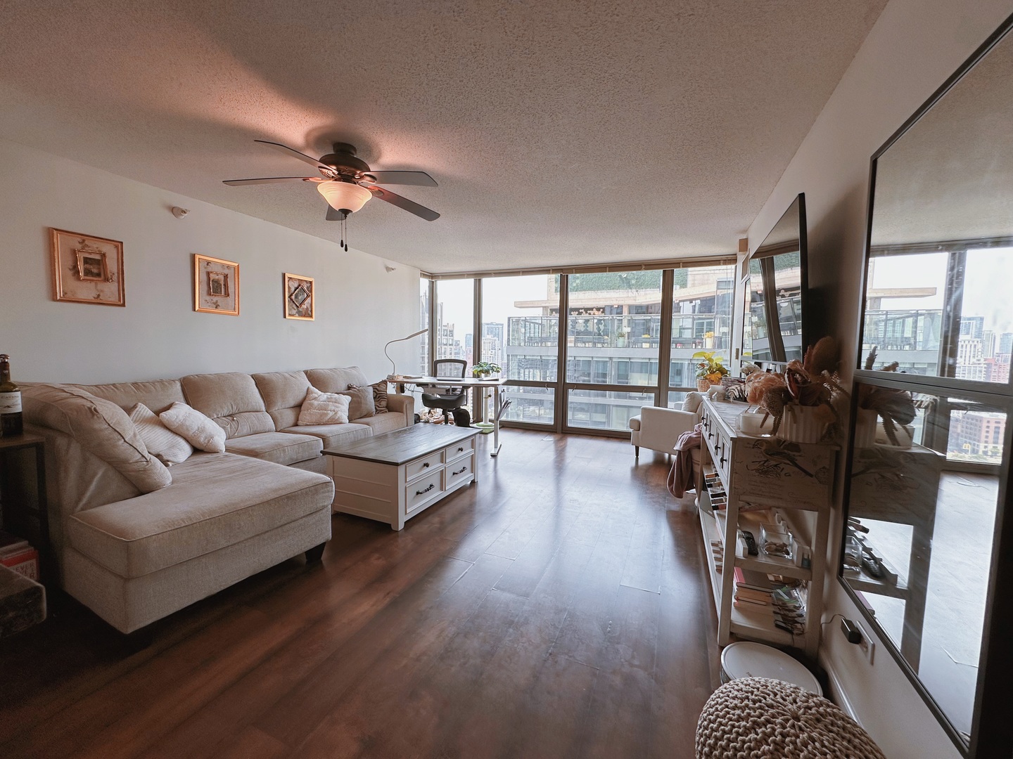 2 E ERIE Street Unit: 2406
