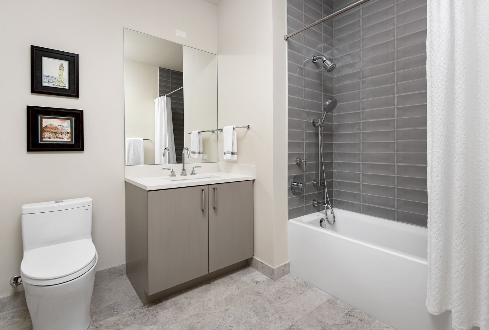 1550 N Clark Street Unit: 304